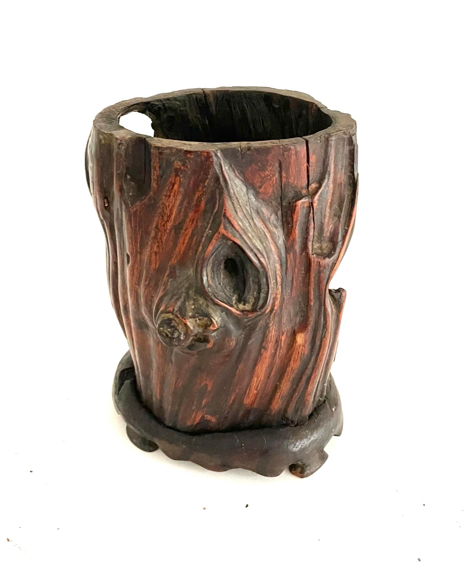 19th Century Chinese Root Wood Calligraphy Brush Pot For Sale 4