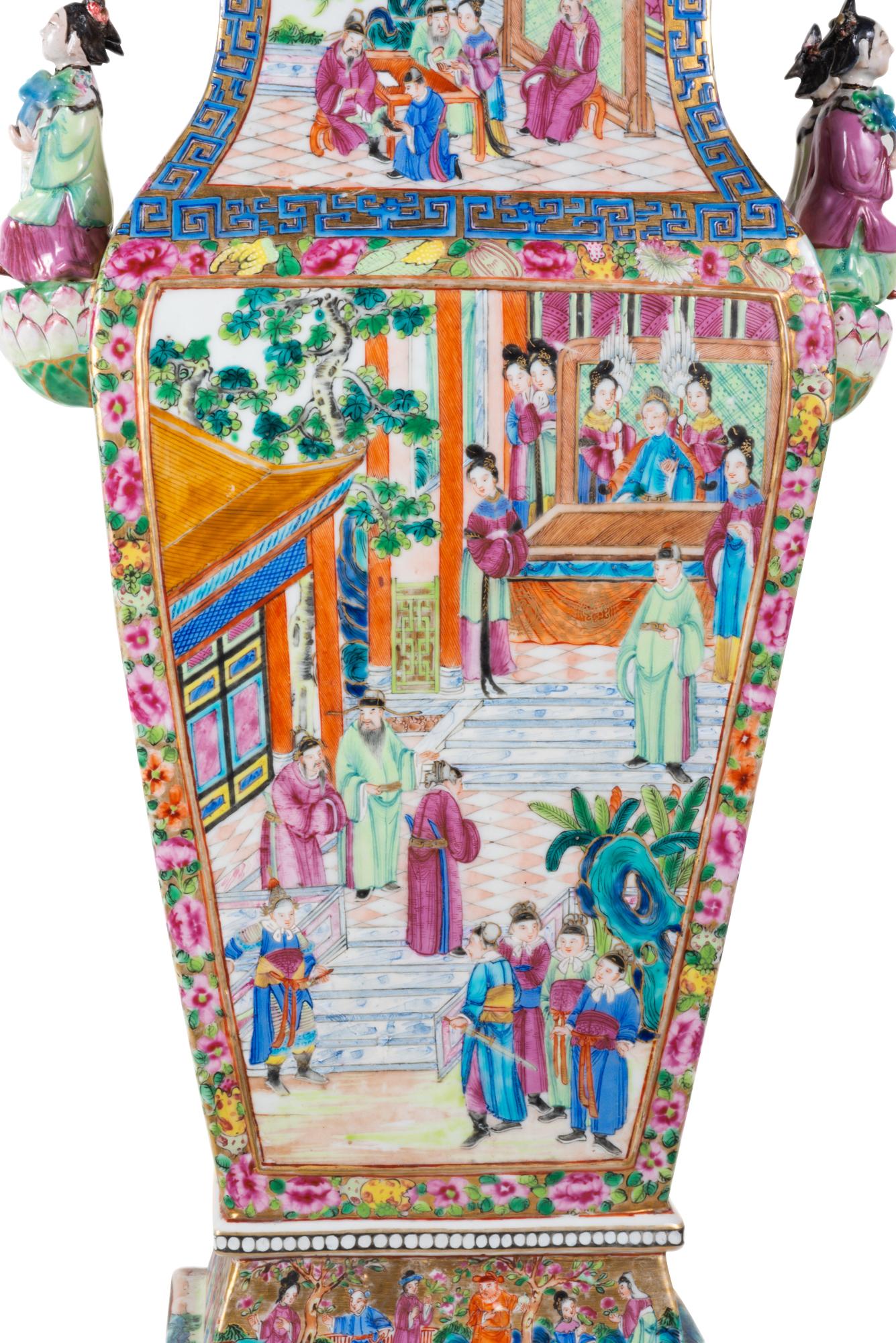 19th Century Chinese Rose Medallion Lidded Vase For Sale 9