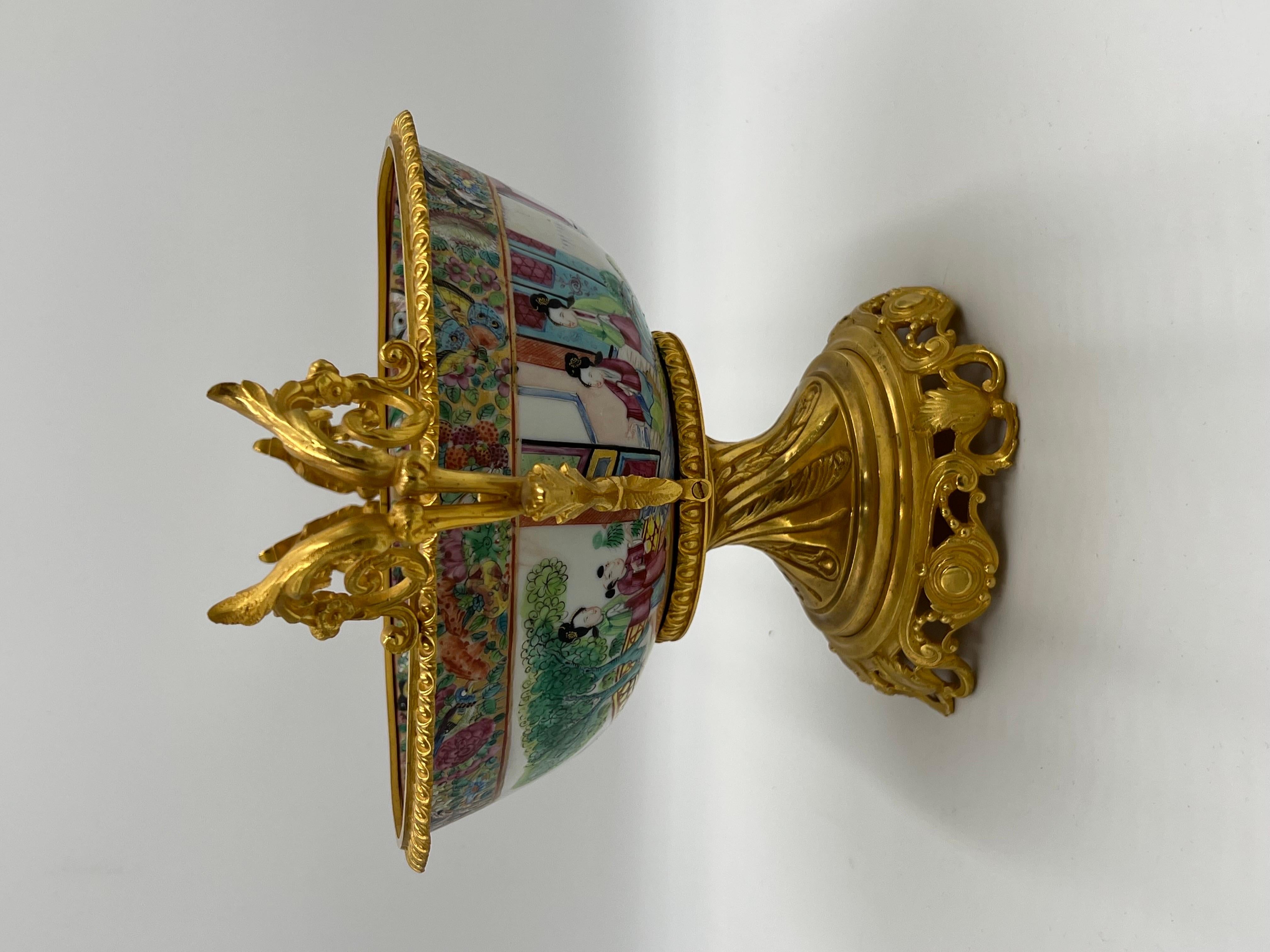 19th Century Chinese Rose Medallion Ormolu Mounted Centerpiece Bowl In Good Condition In Atlanta, GA