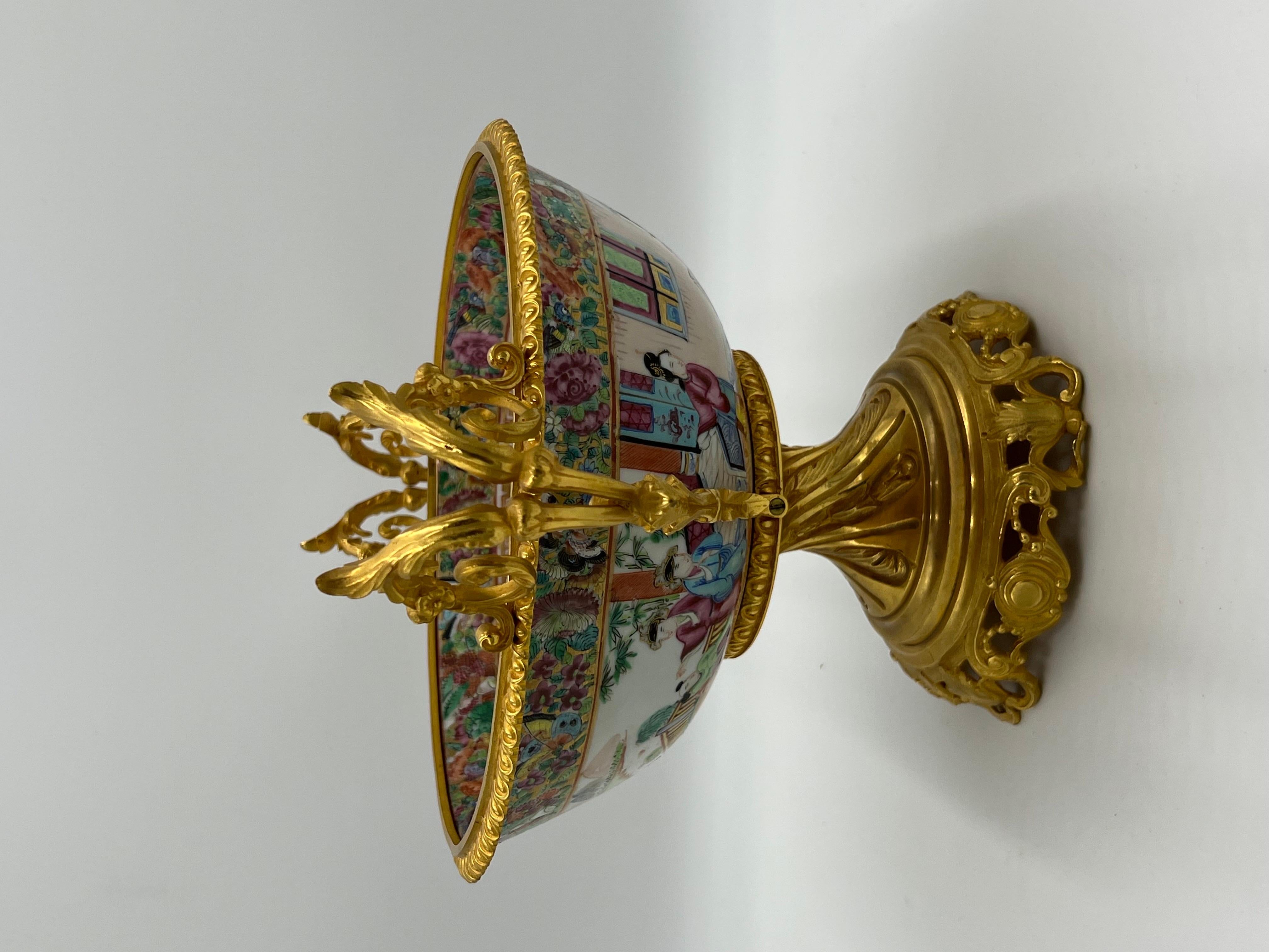 19th Century Chinese Rose Medallion Ormolu Mounted Centerpiece Bowl 1