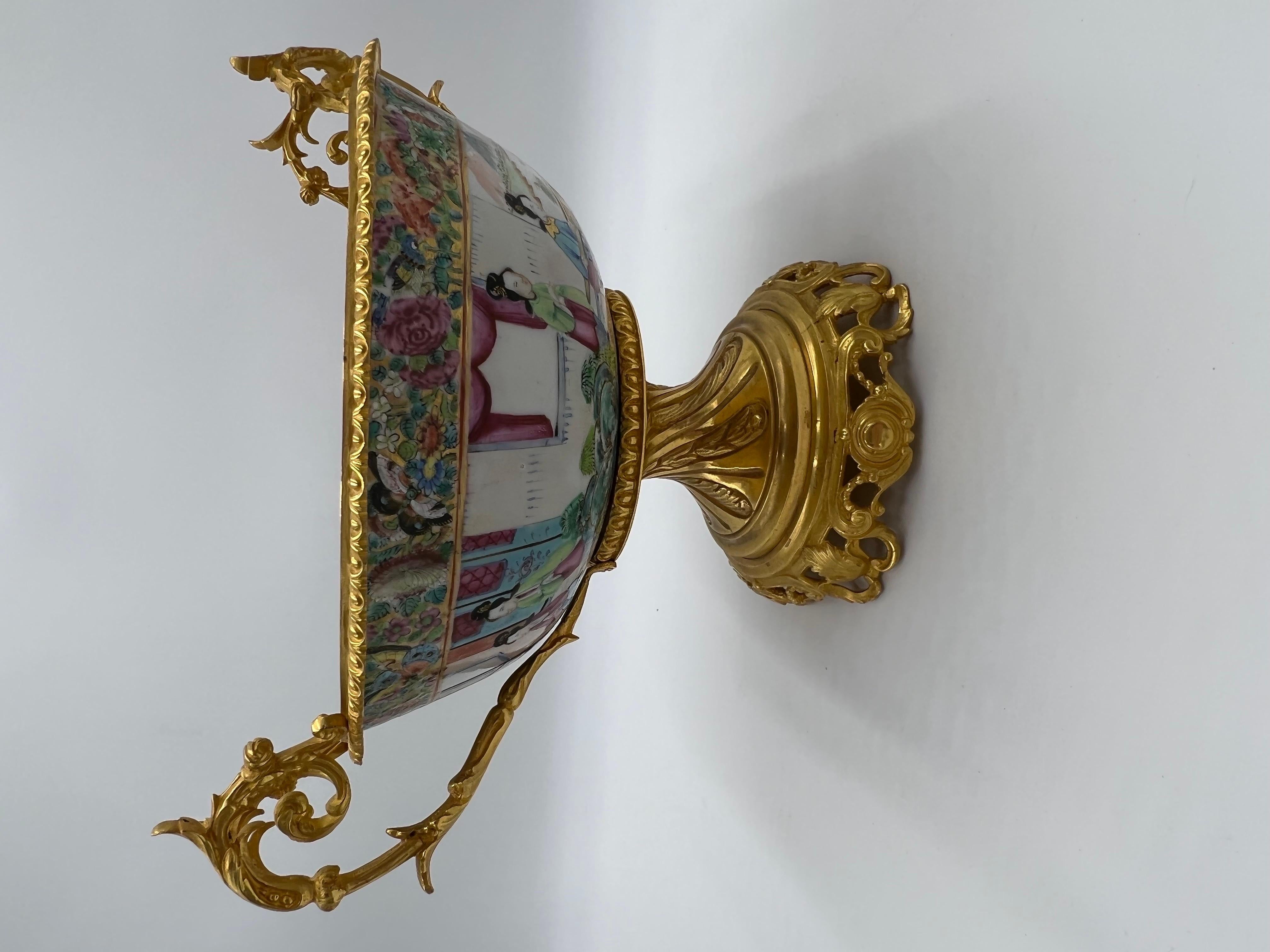 19th Century Chinese Rose Medallion Ormolu Mounted Centerpiece Bowl 5