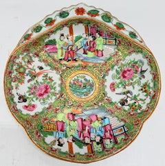 19th Century, Chinese Rose Medallion Porcelain Shrimp Dish - Finely Detailed