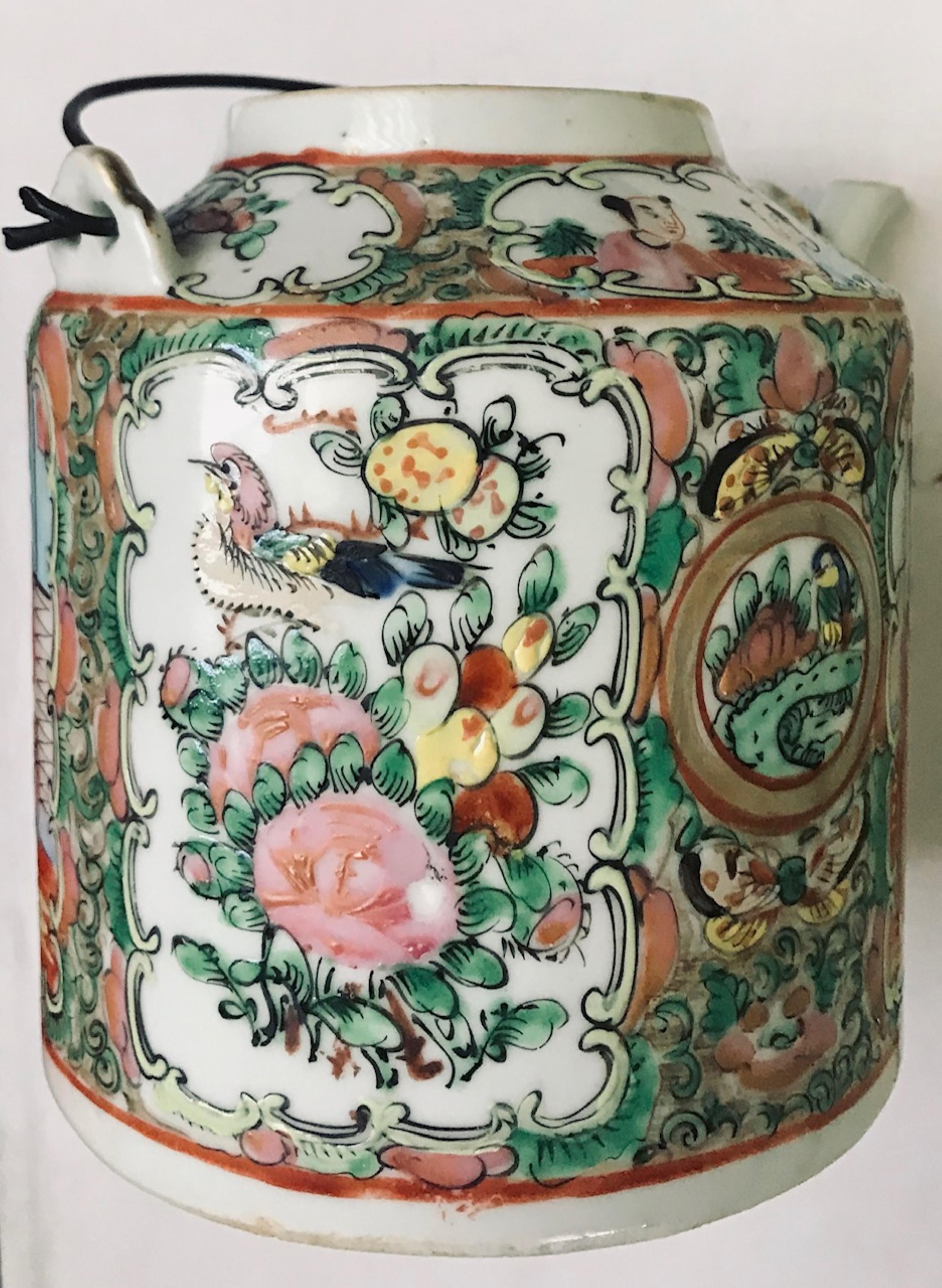 19th Century Chinese Rose Medallion Porcelain Teapot 2