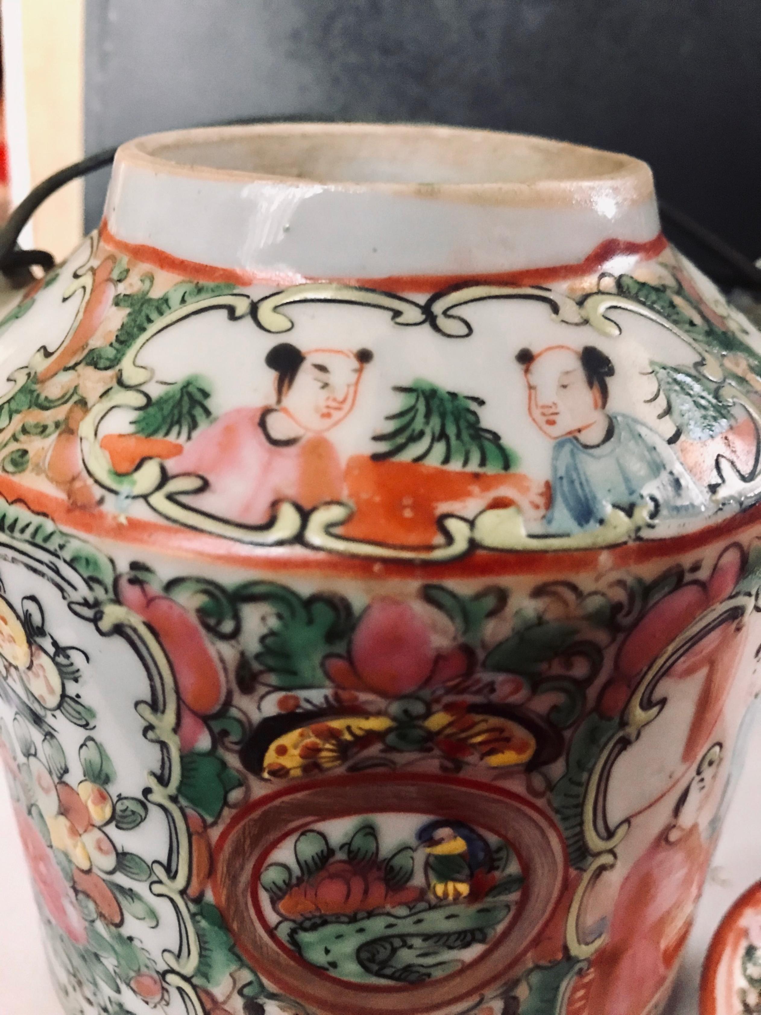 19th Century Chinese Rose Medallion Porcelain Teapot 3