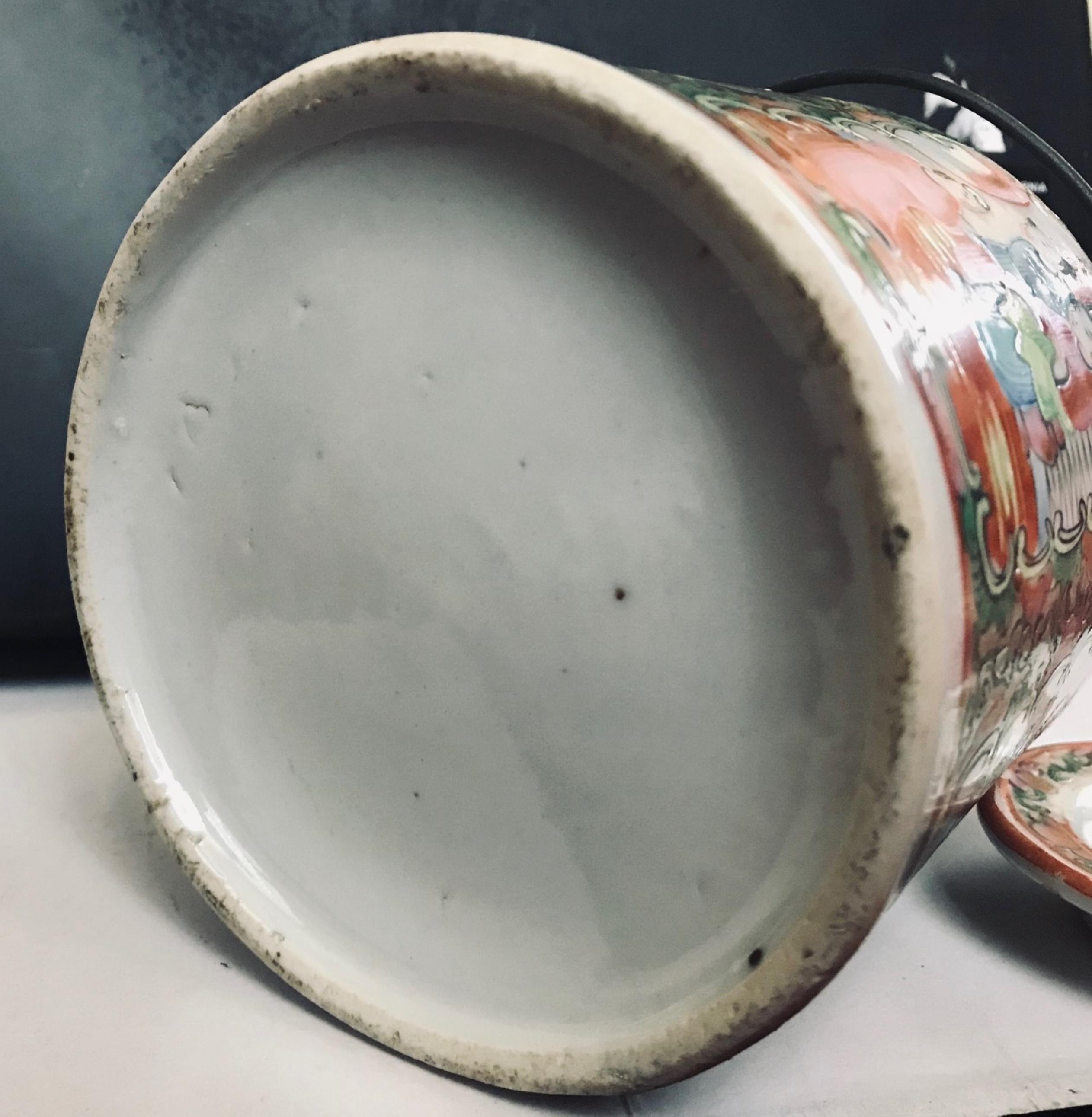 19th Century Chinese Rose Medallion Porcelain Teapot 4