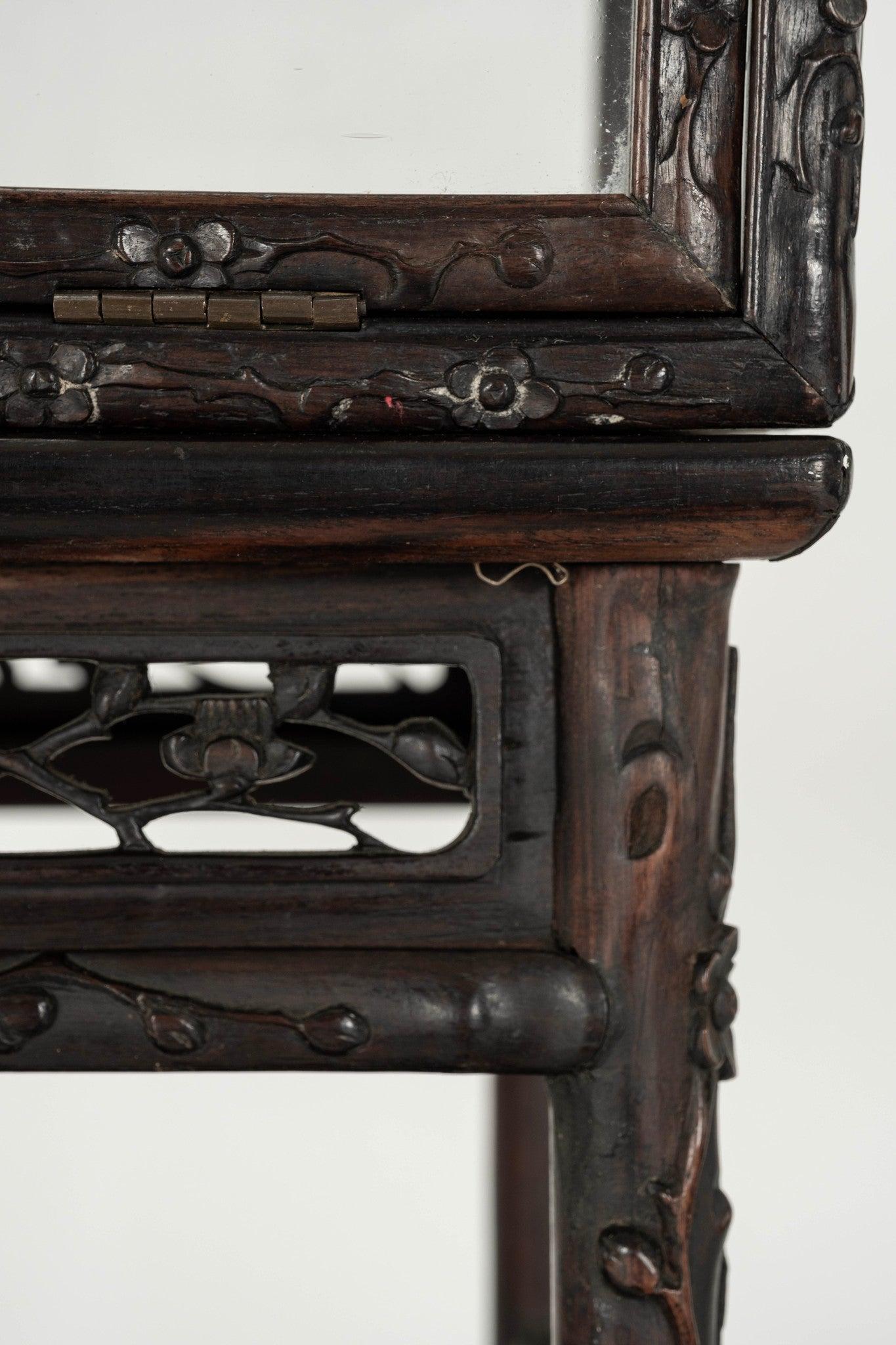 19th Century Chinese Rosewood Vitrine For Sale 8