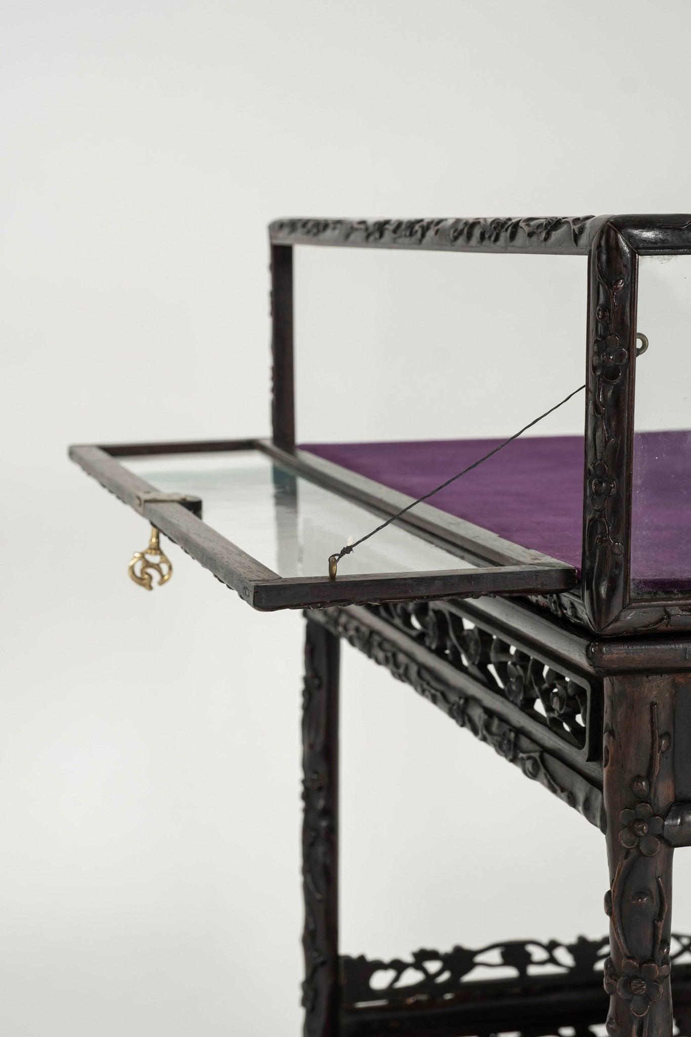 19th Century Chinese Rosewood Vitrine For Sale 2