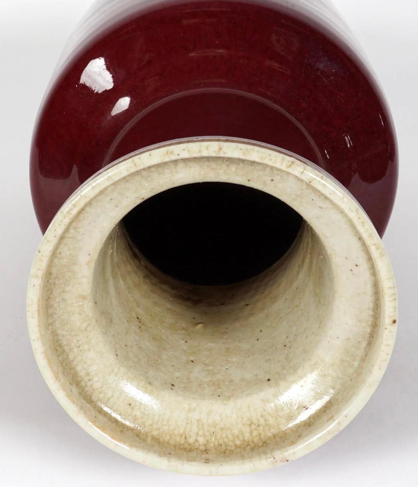 Chinesische Sang de Boeuf-Vase aus dem 19. Jahrhundert (Chinesischer Export) im Angebot
