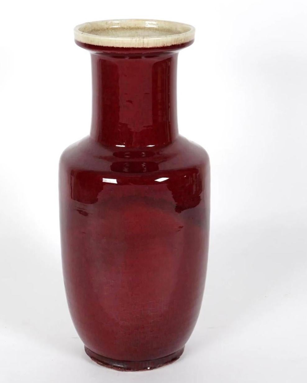 Chinesische Sang de Boeuf-Vase aus dem 19. Jahrhundert (Porzellan) im Angebot