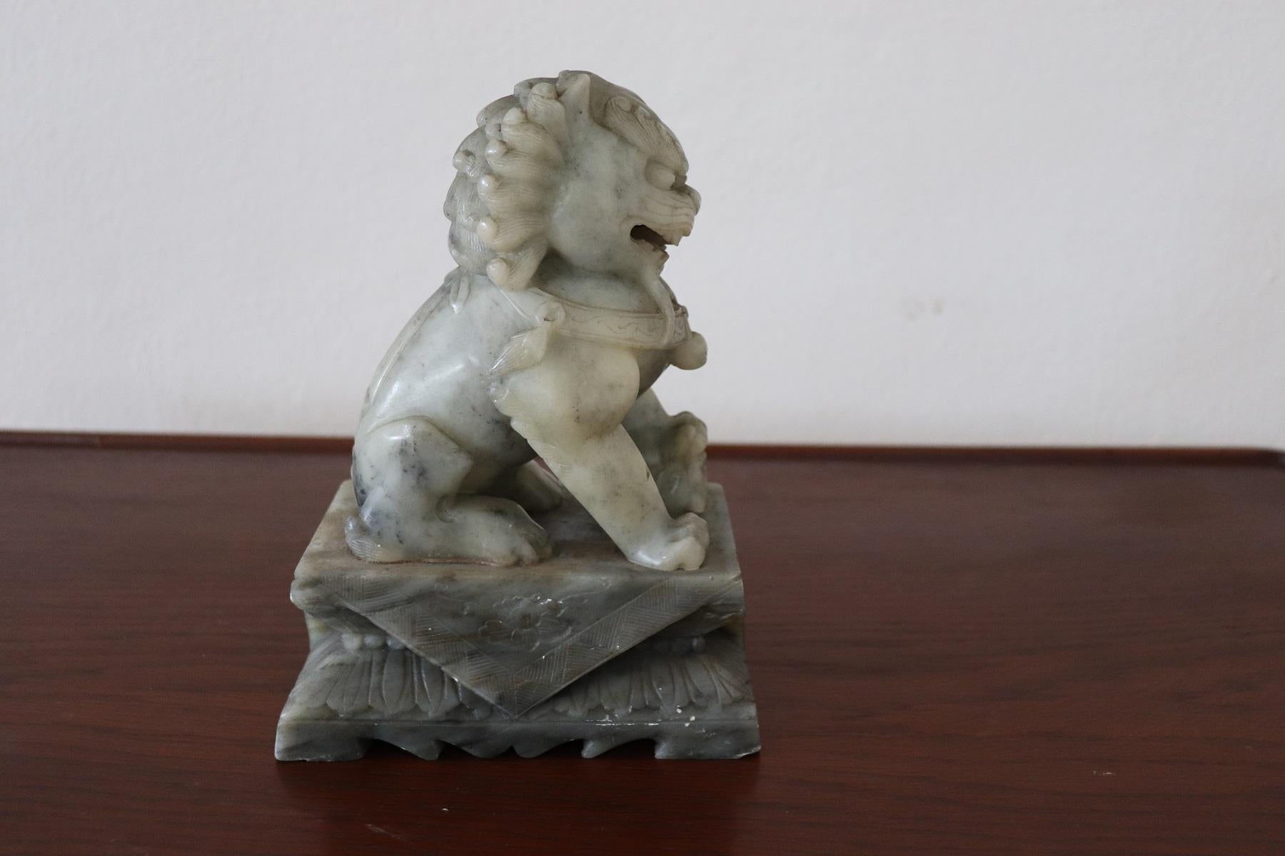 19th Century Chinese Sculpture Lion in Carved Jade 1