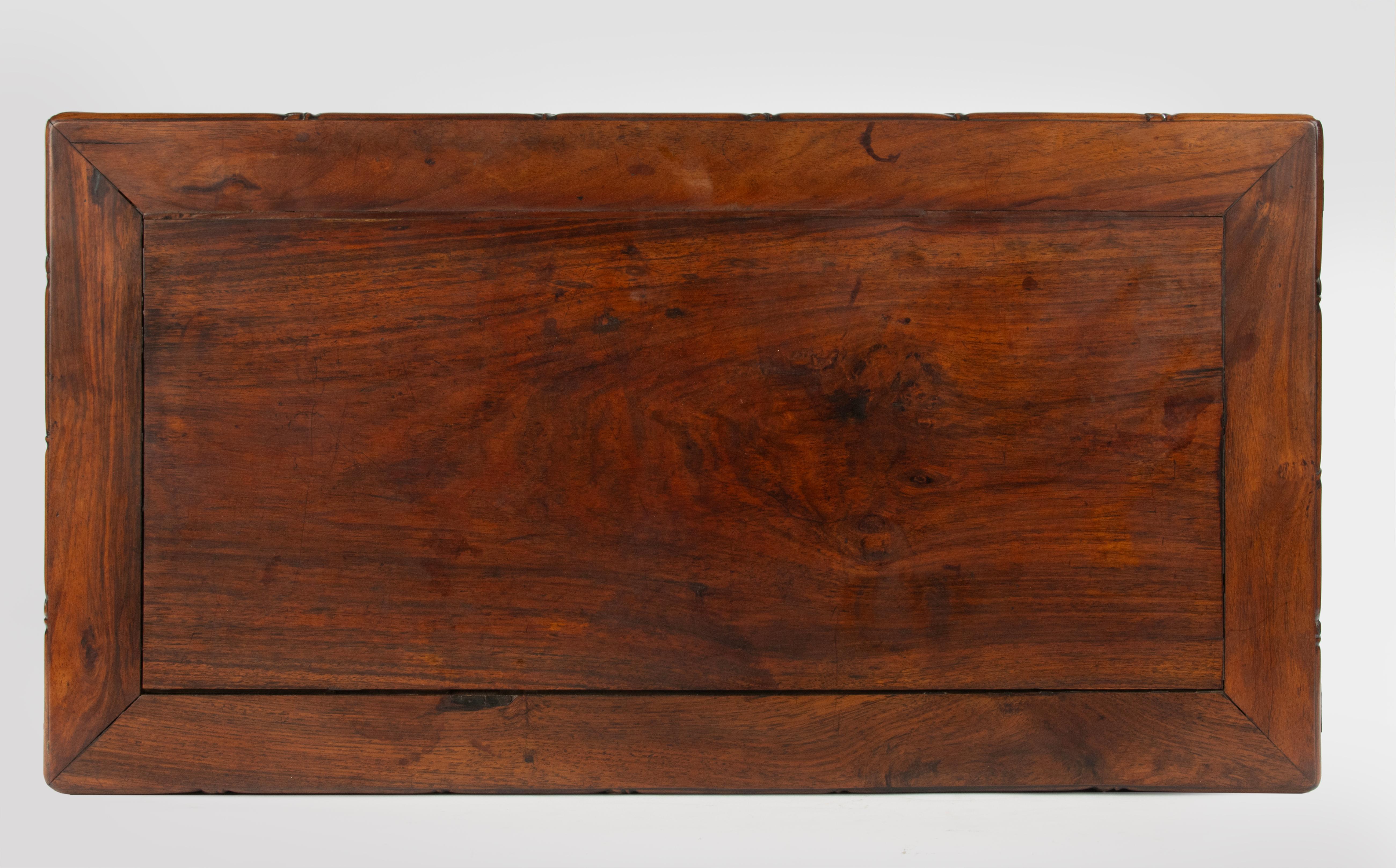 19th Century Chinese Side Table - Carved Hongmu For Sale 4