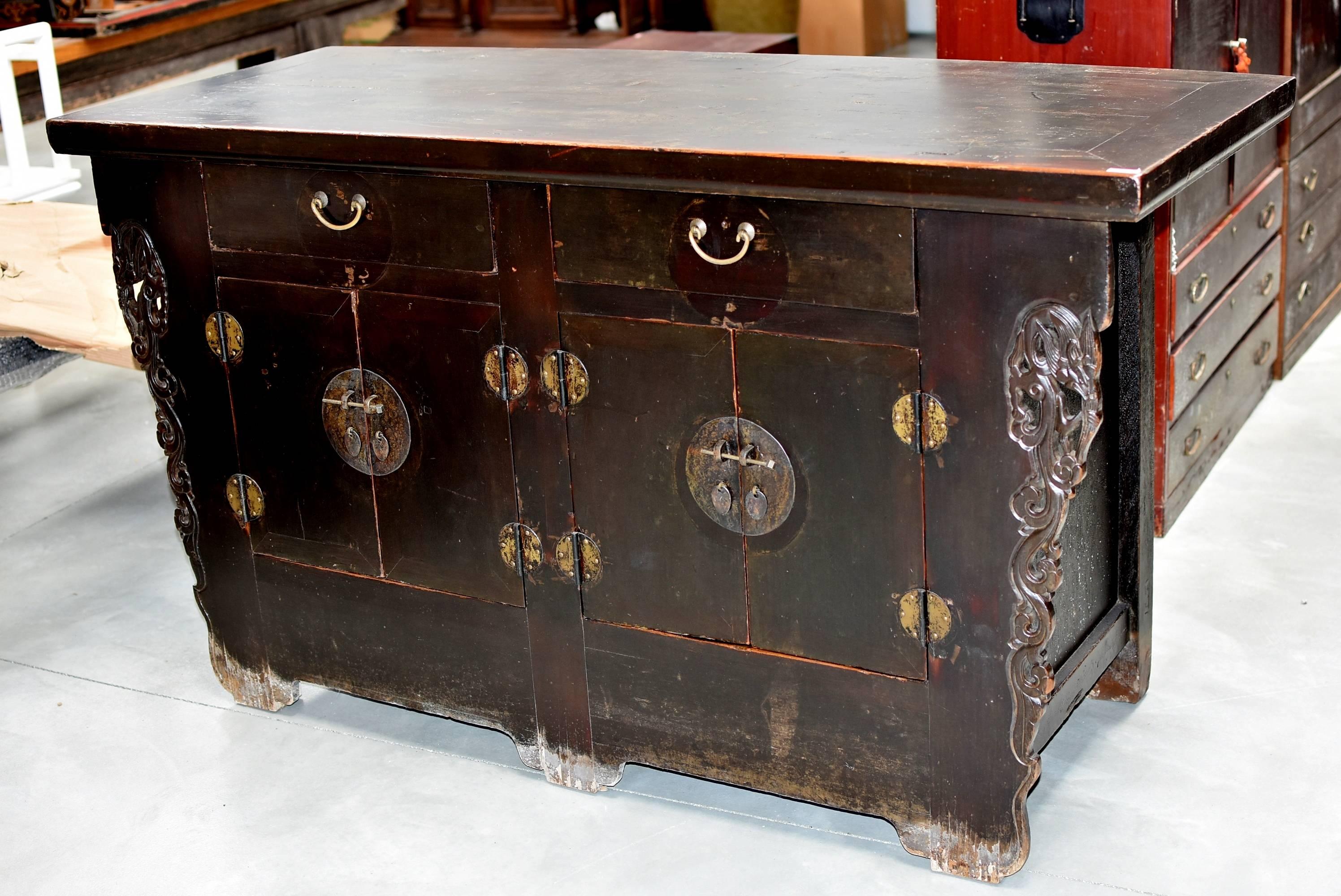 19th Century Chinese Sideboard Chest In Good Condition In Somis, CA