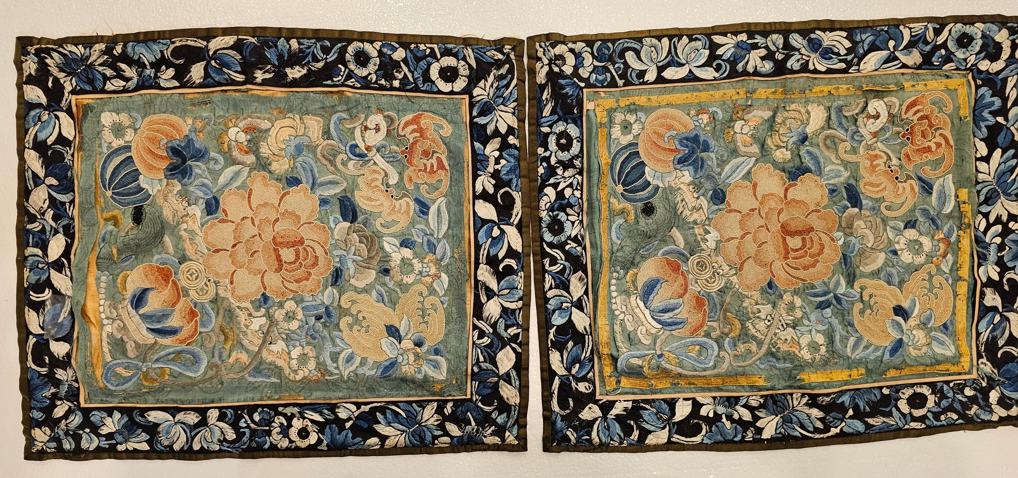 Panneaux de fleurs, chauves-souris et papillons de nuit brodés à la main sur soie chinoise du XIXe siècle en vente 8