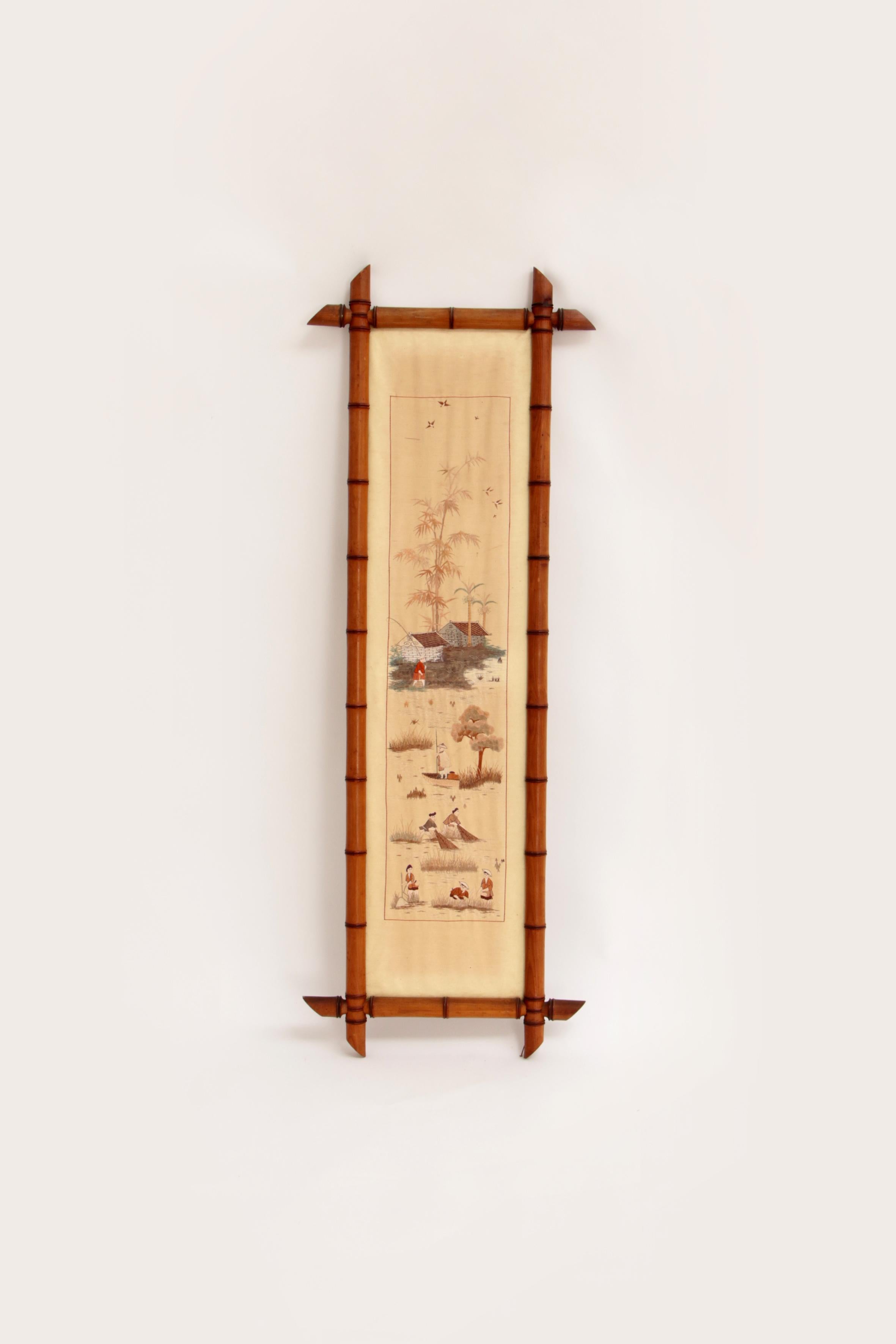 Chinesische Seidenteppiche des 19. Jahrhunderts in Bambusrahmen im Angebot 8