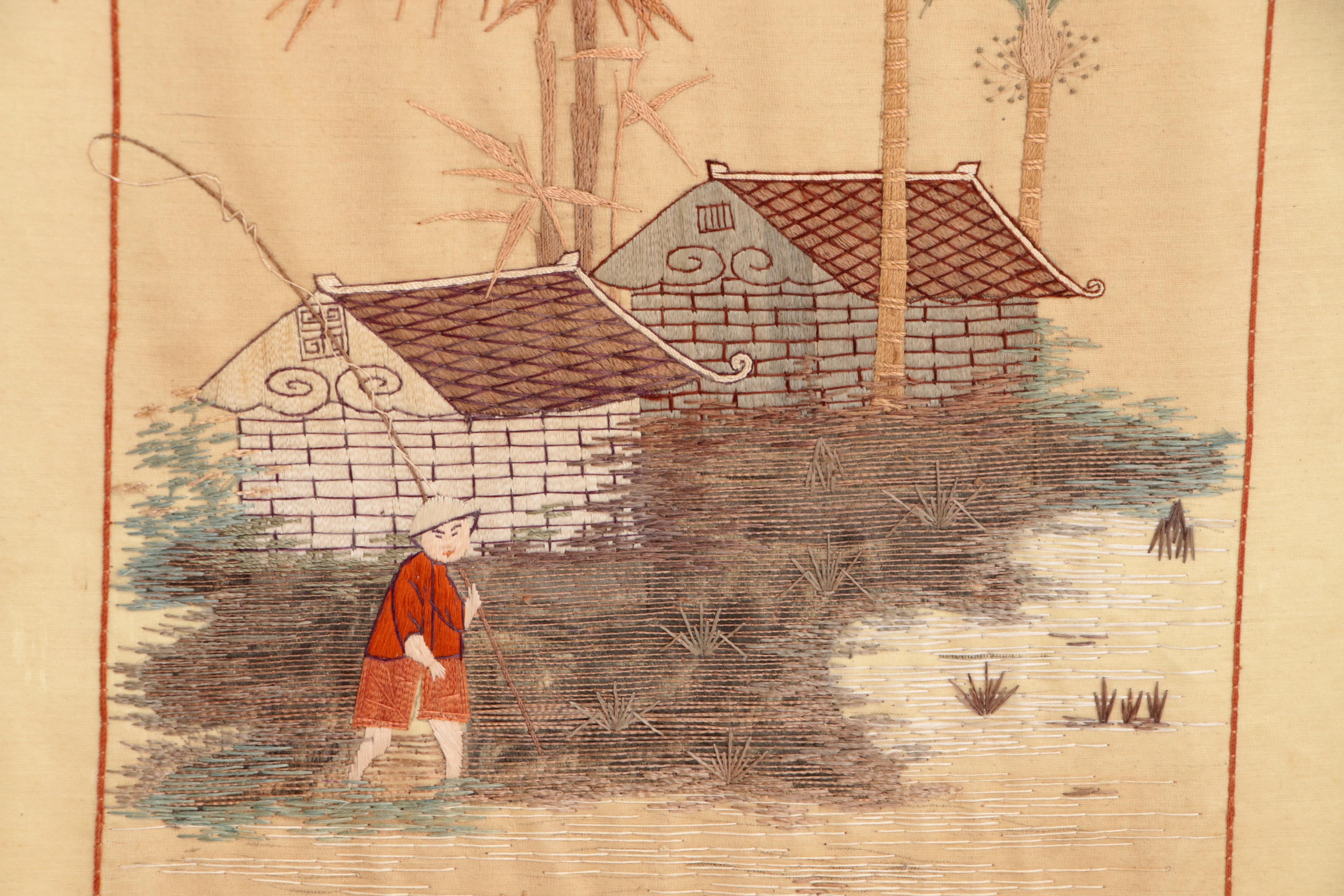 Chinesische Seidenteppiche des 19. Jahrhunderts in Bambusrahmen im Angebot 14
