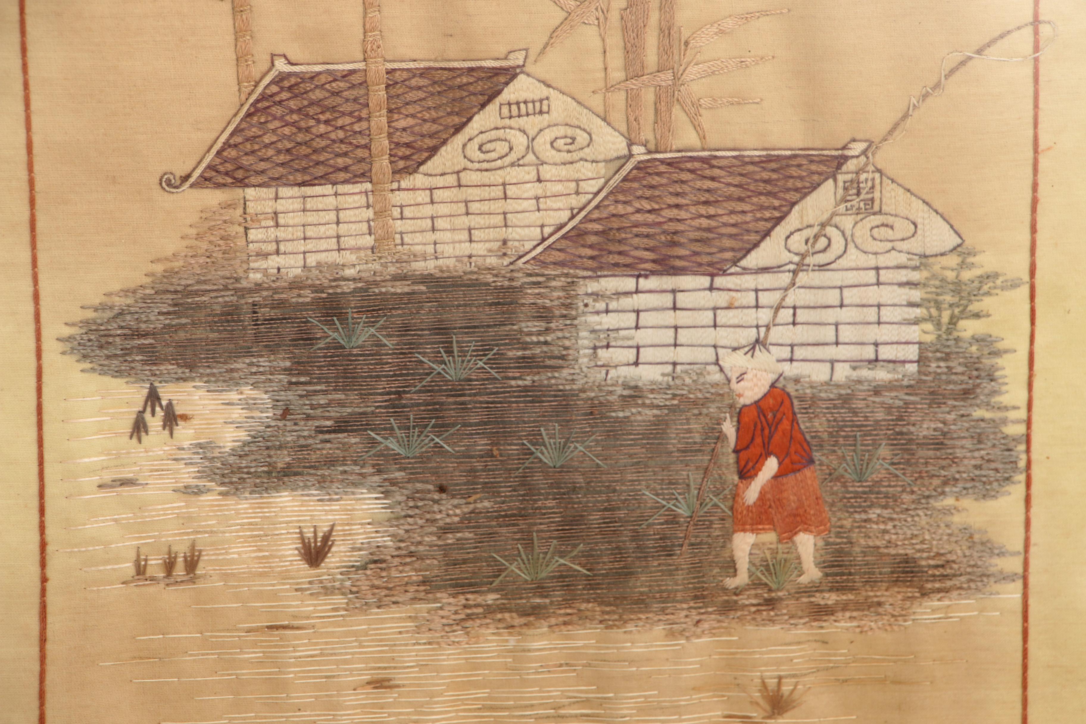 Chinesische Seidenteppiche des 19. Jahrhunderts in Bambusrahmen im Angebot 3