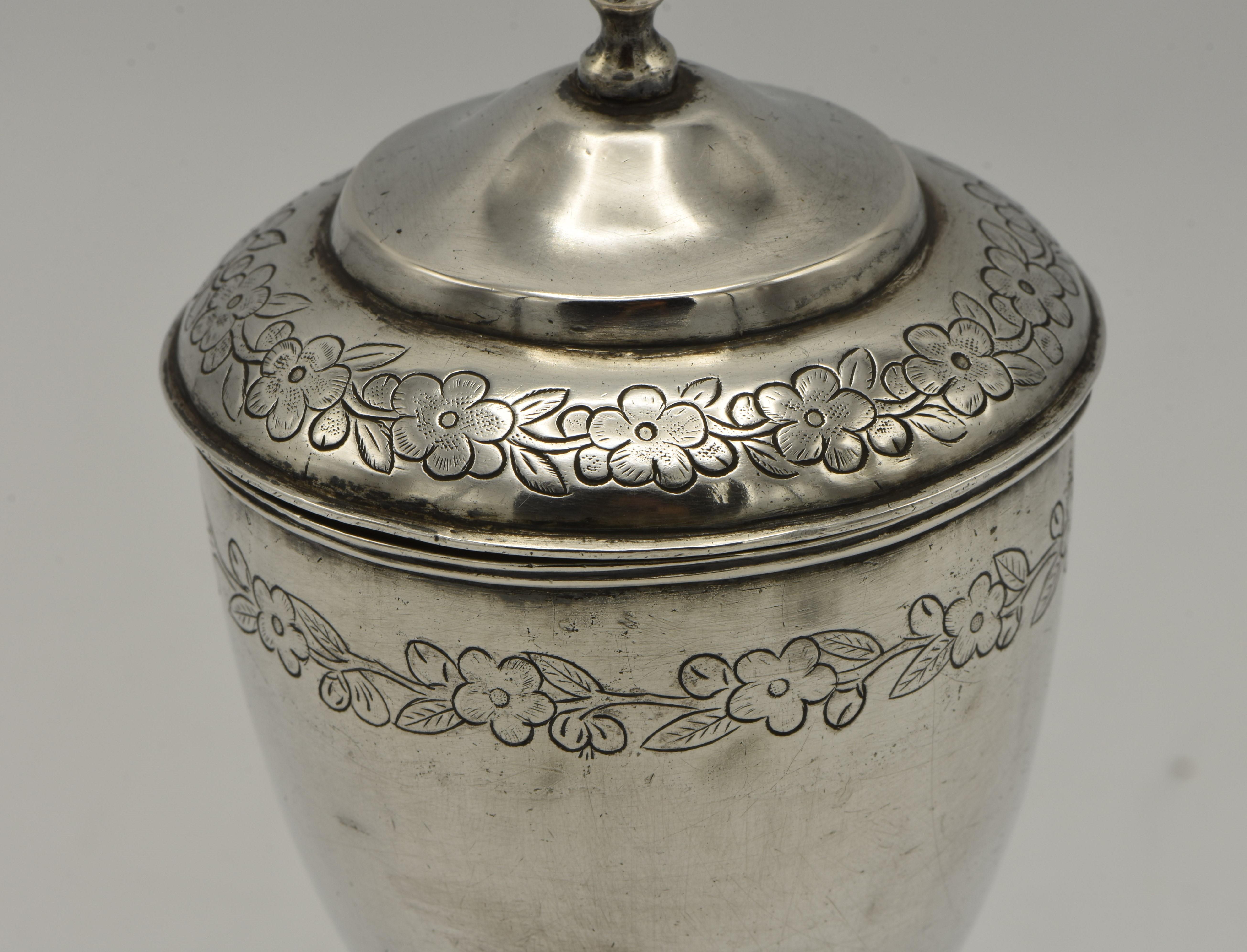 19th Century Chinese Silver Kiddush Goblet with a Saucer For Sale 2