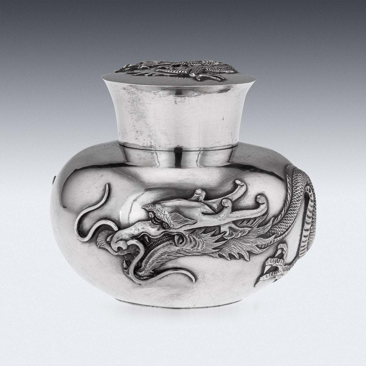 19th Century Chinese Solid Silver Dragon Tea Caddy, Luen Wo, Shanghai, c.1880 In Good Condition In Royal Tunbridge Wells, Kent