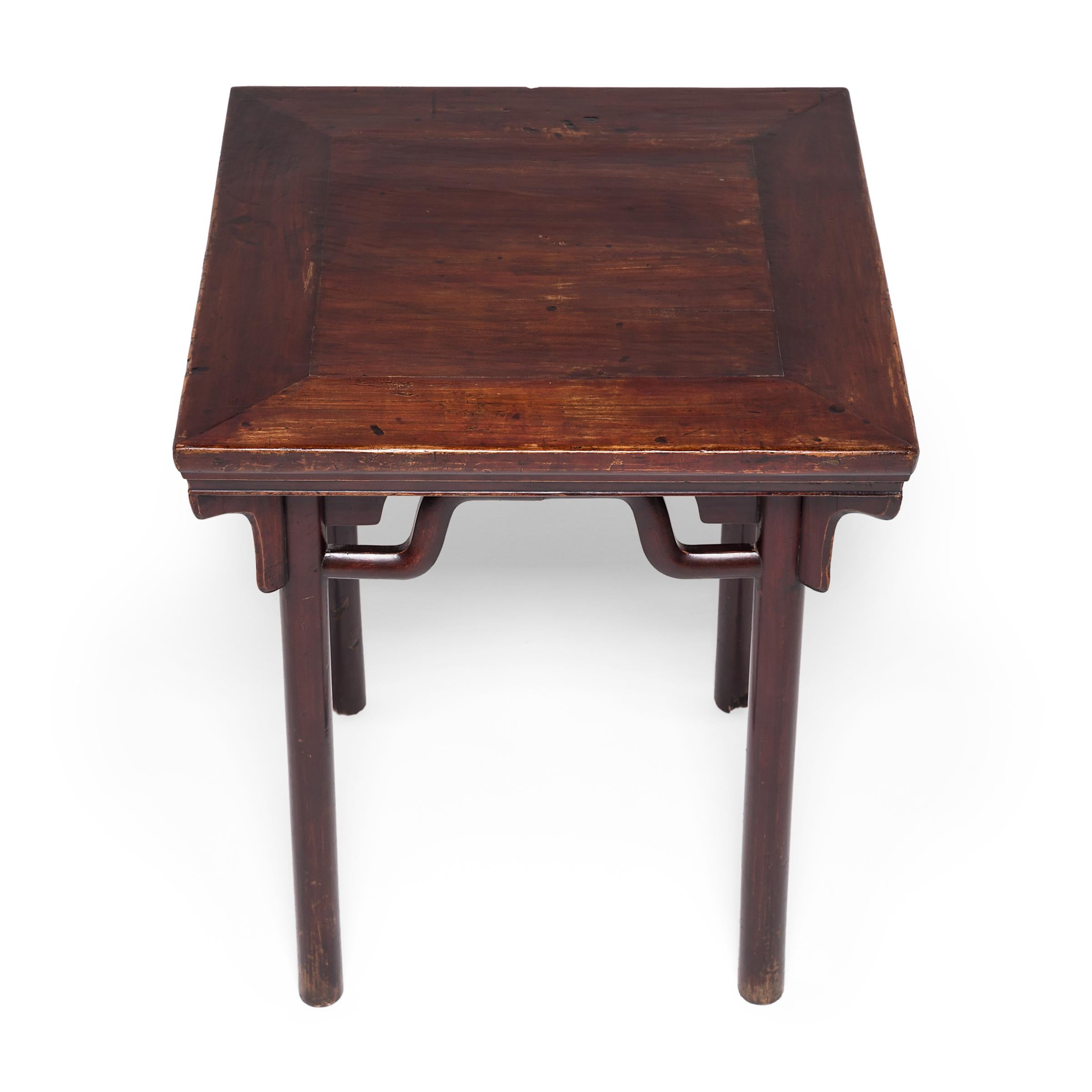 19th Century Chinese Square Table with Humpback Stretchers In Good Condition In Chicago, IL