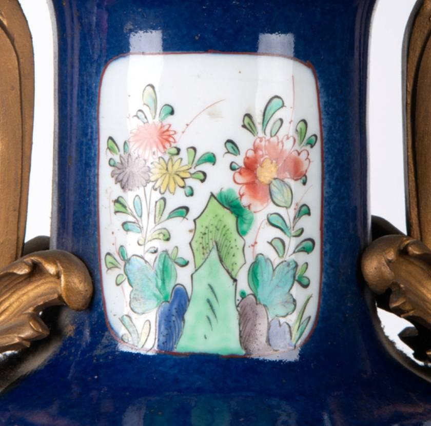 Hand-Painted 19th Century Chinese style Famille Verte Vase or Lamp For Sale