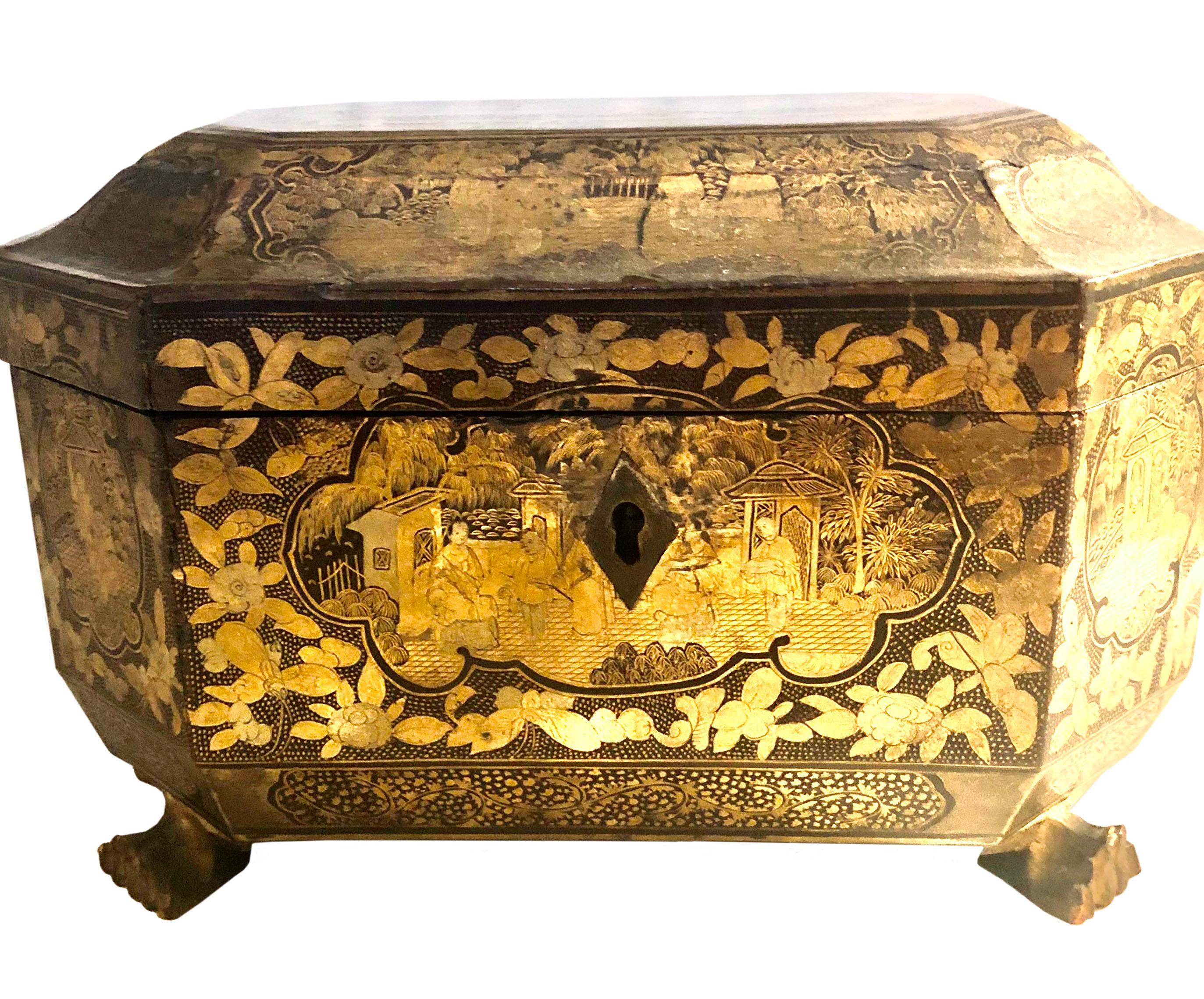 Wood 19th Century Chinese Tea Box For Sale