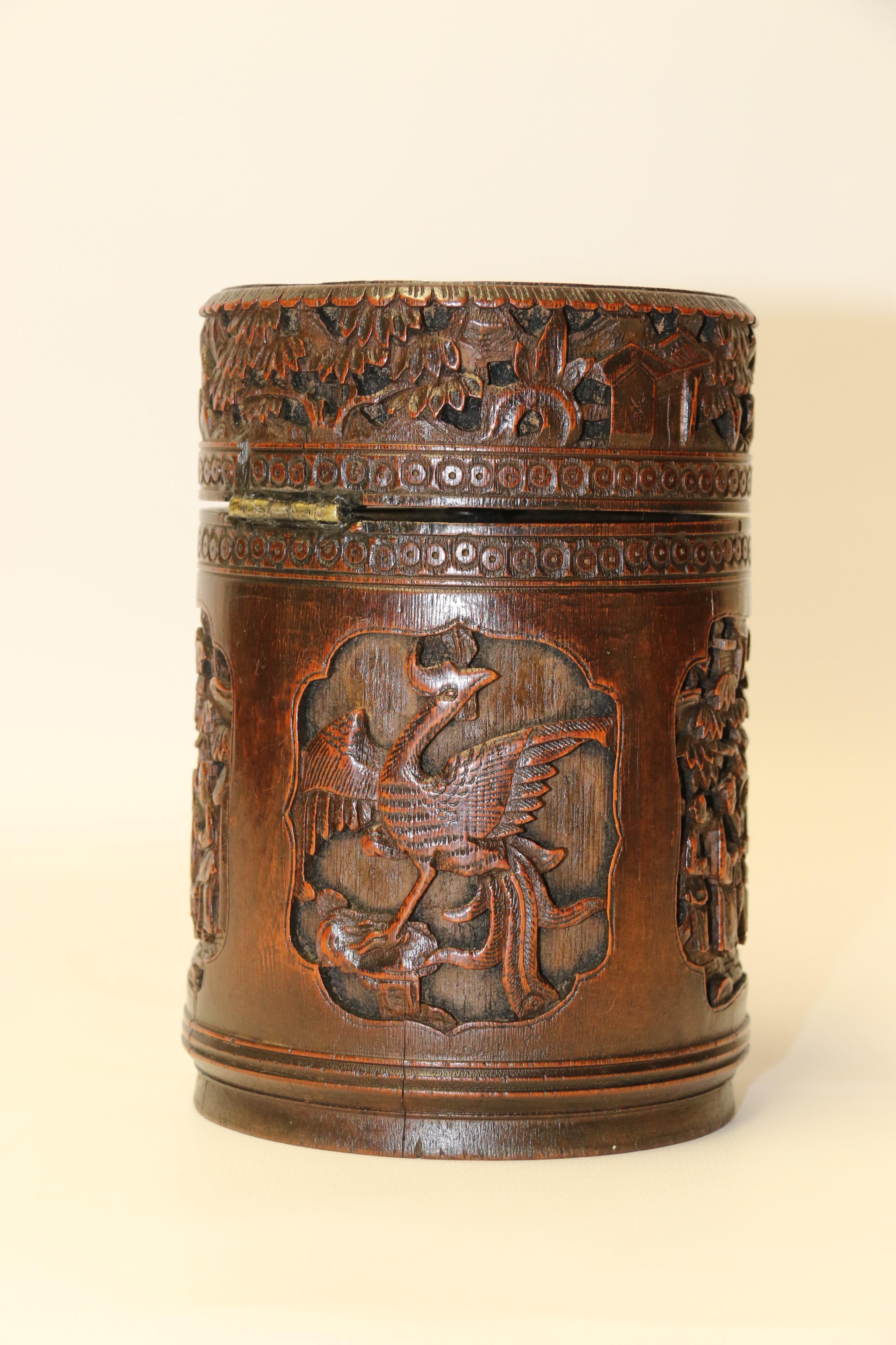 Carved 19th Century Chinese Tea Caddy Made from Bamboo, circa 1890 For Sale