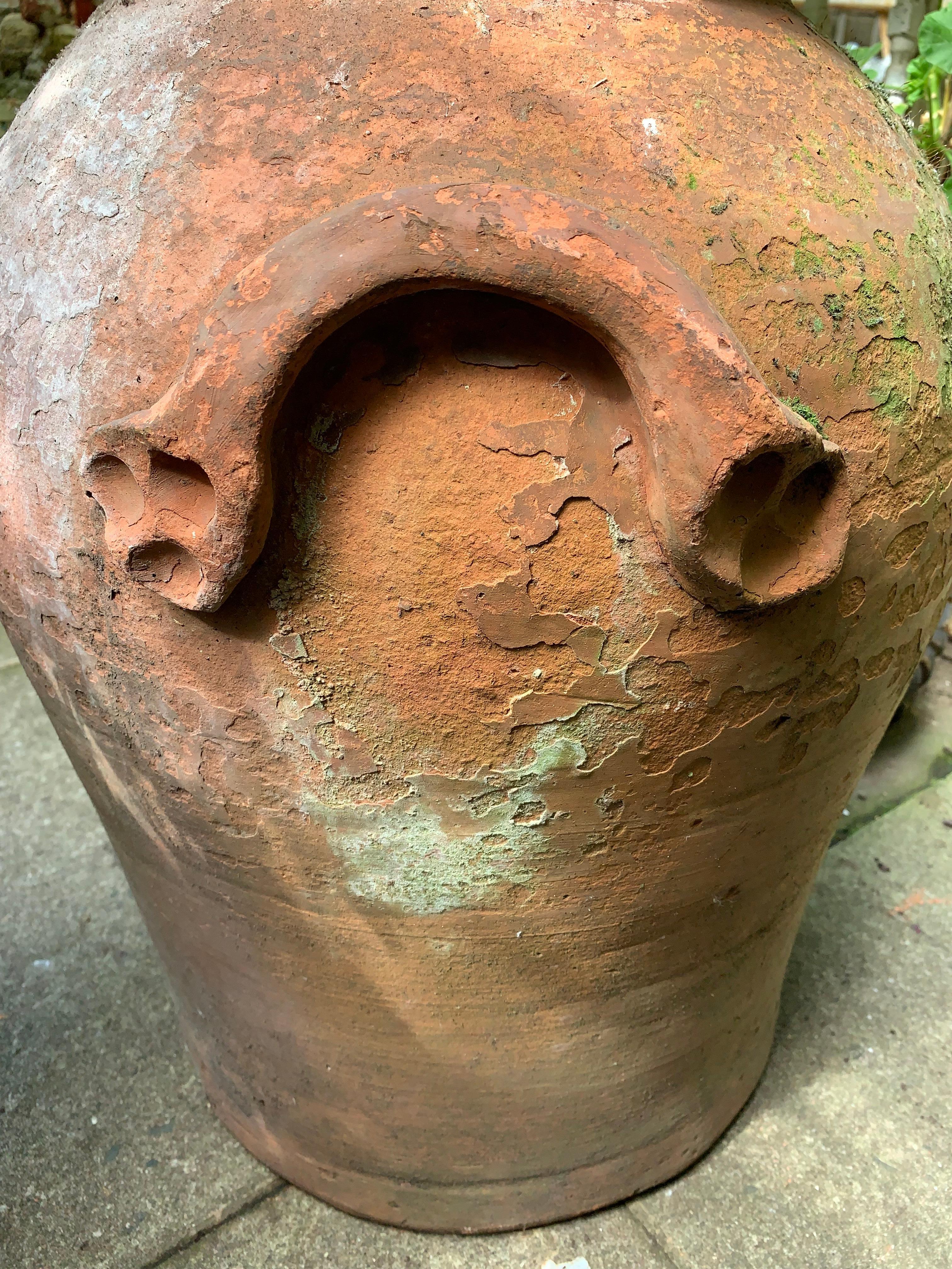 Vaso di terracotta cinese del XIX secolo. In condizioni buone in vendita a London, GB