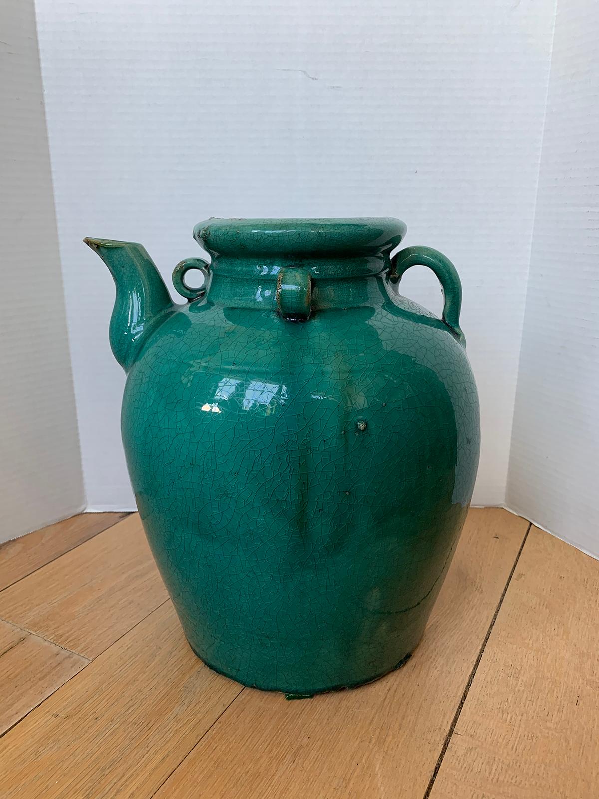 photo of turquoise glaze on pottery from 100-200 ad