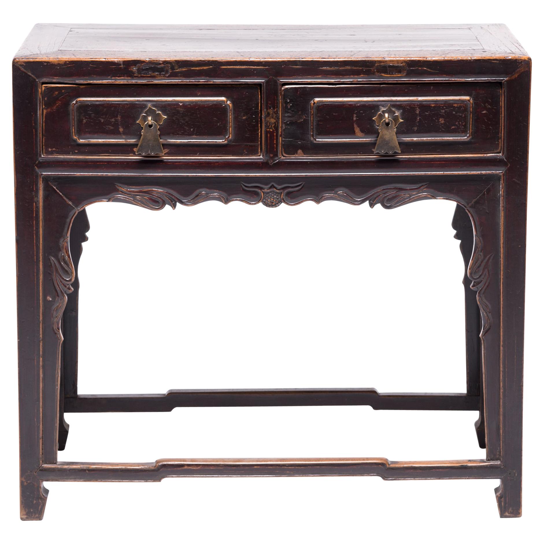 Table chinoise à deux tiroirs, vers 1850