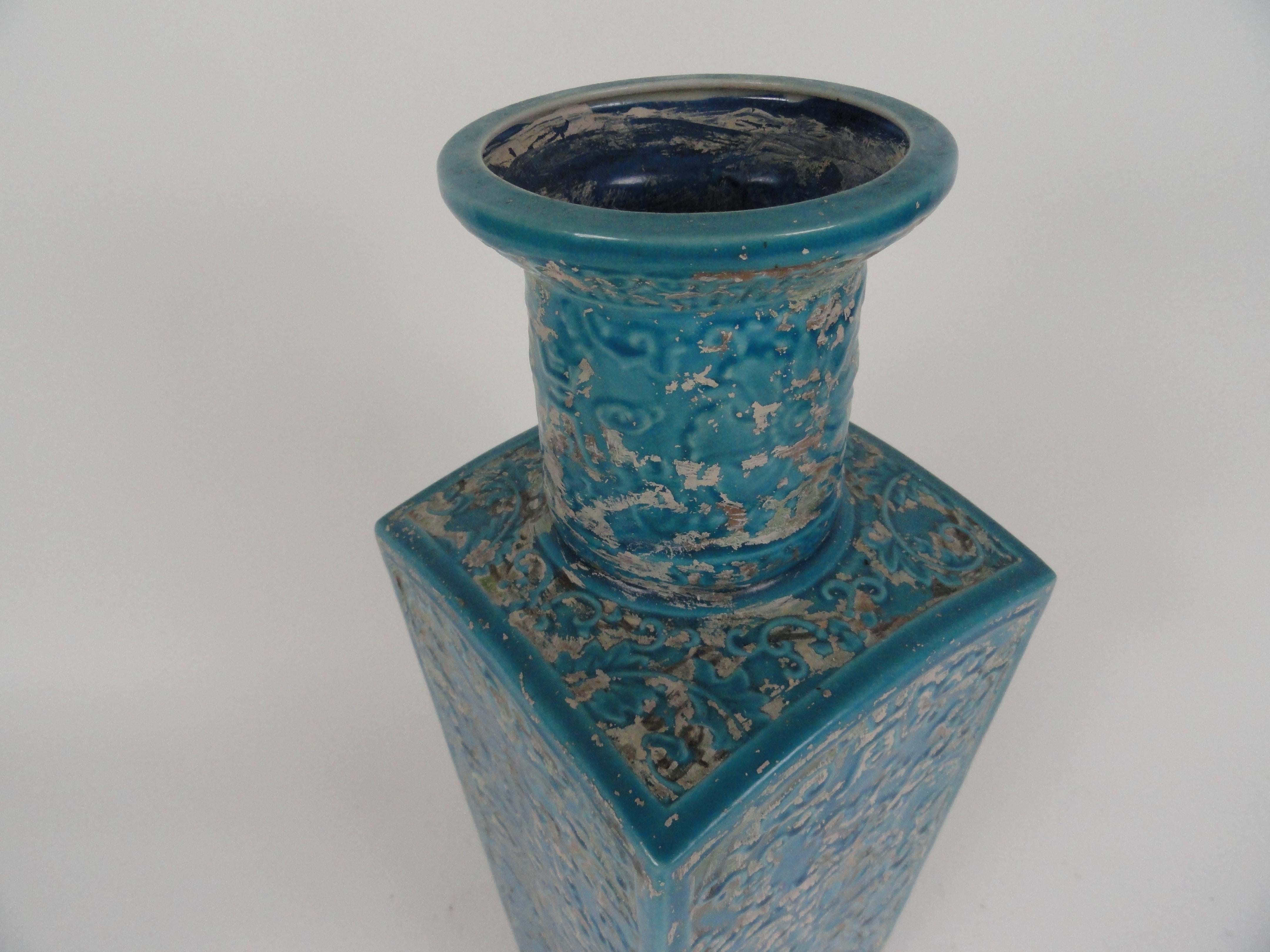 19th Century Chinese Vase 3
