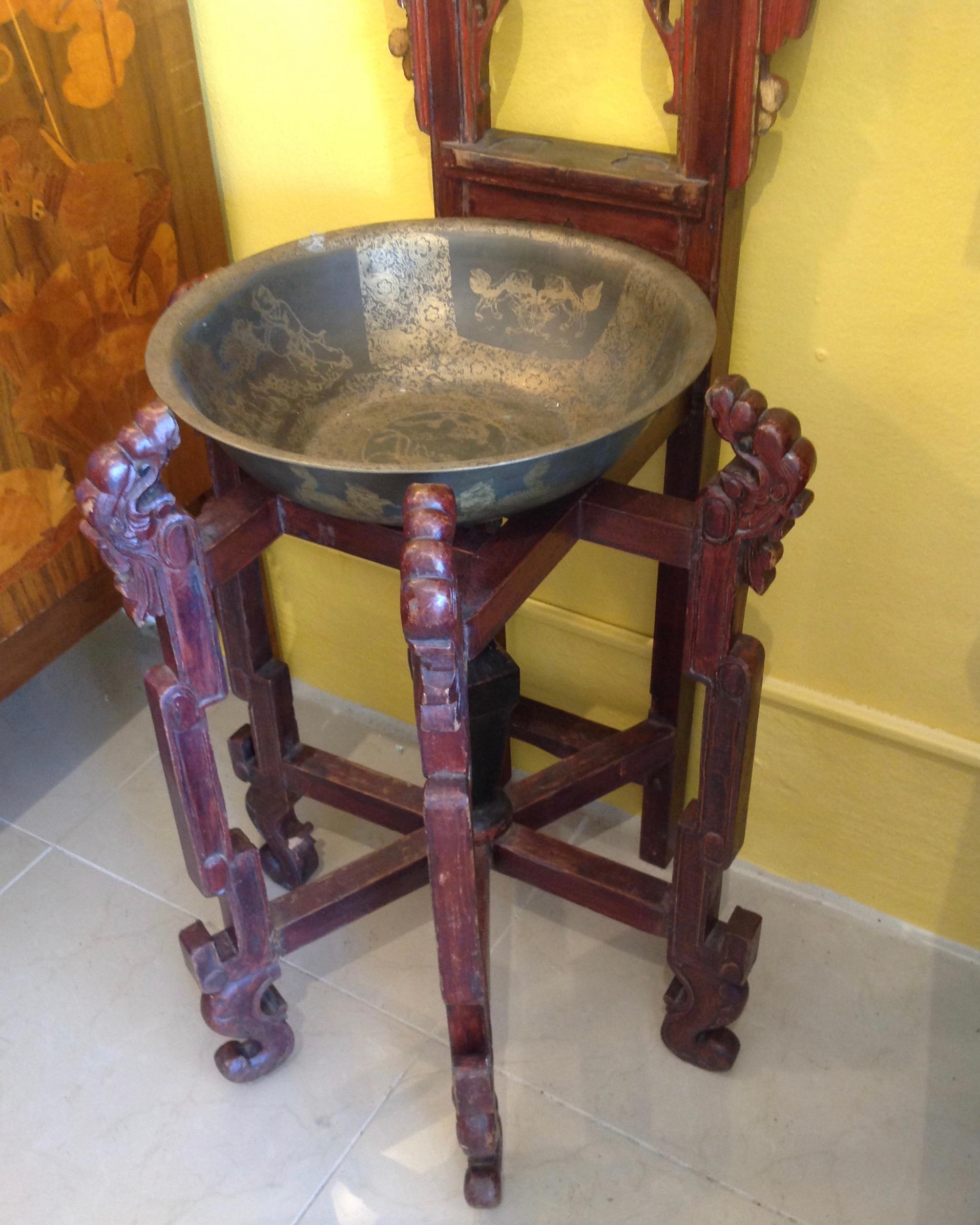 19th Century Chinese Washstand 6