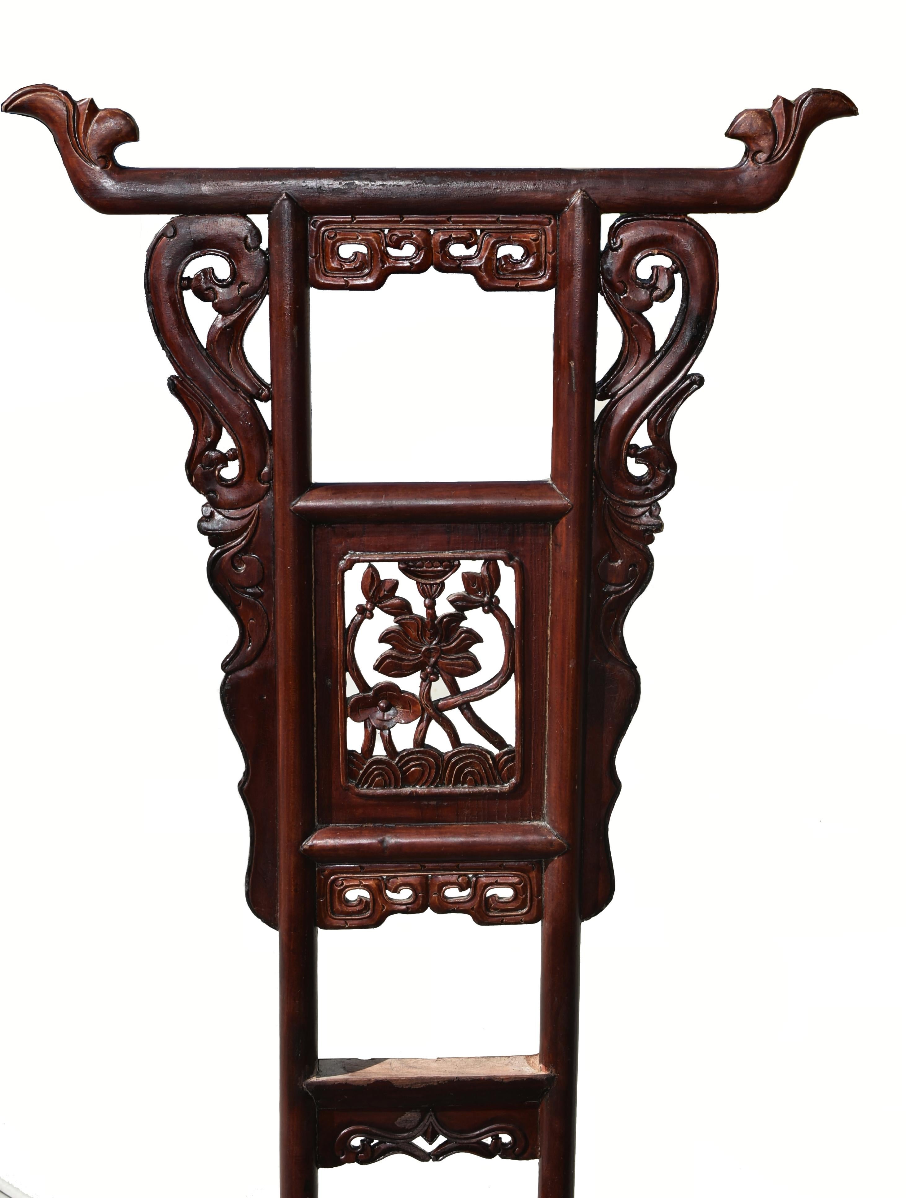 19th Century Chinese Washstand Plant Stand In Good Condition For Sale In Somis, CA