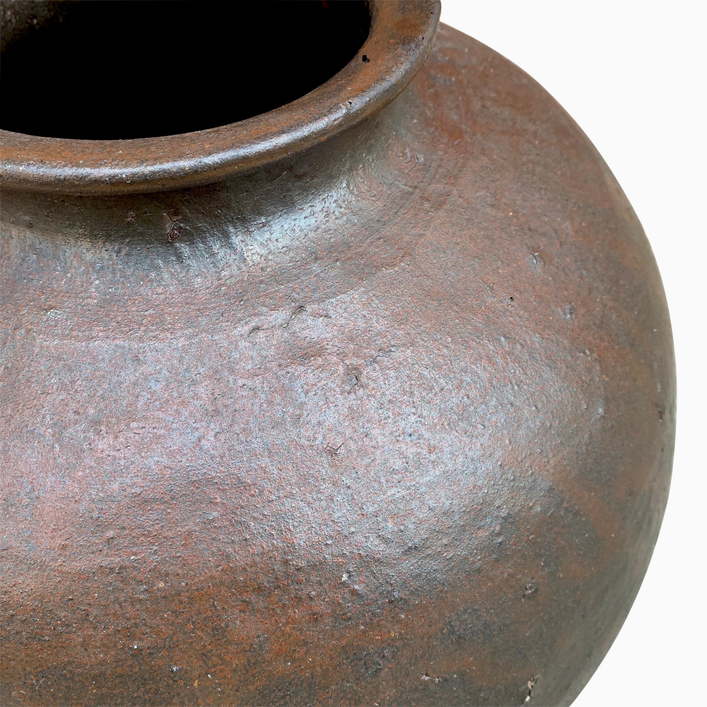 Ceramic 19th Century Chinese Wine Pot