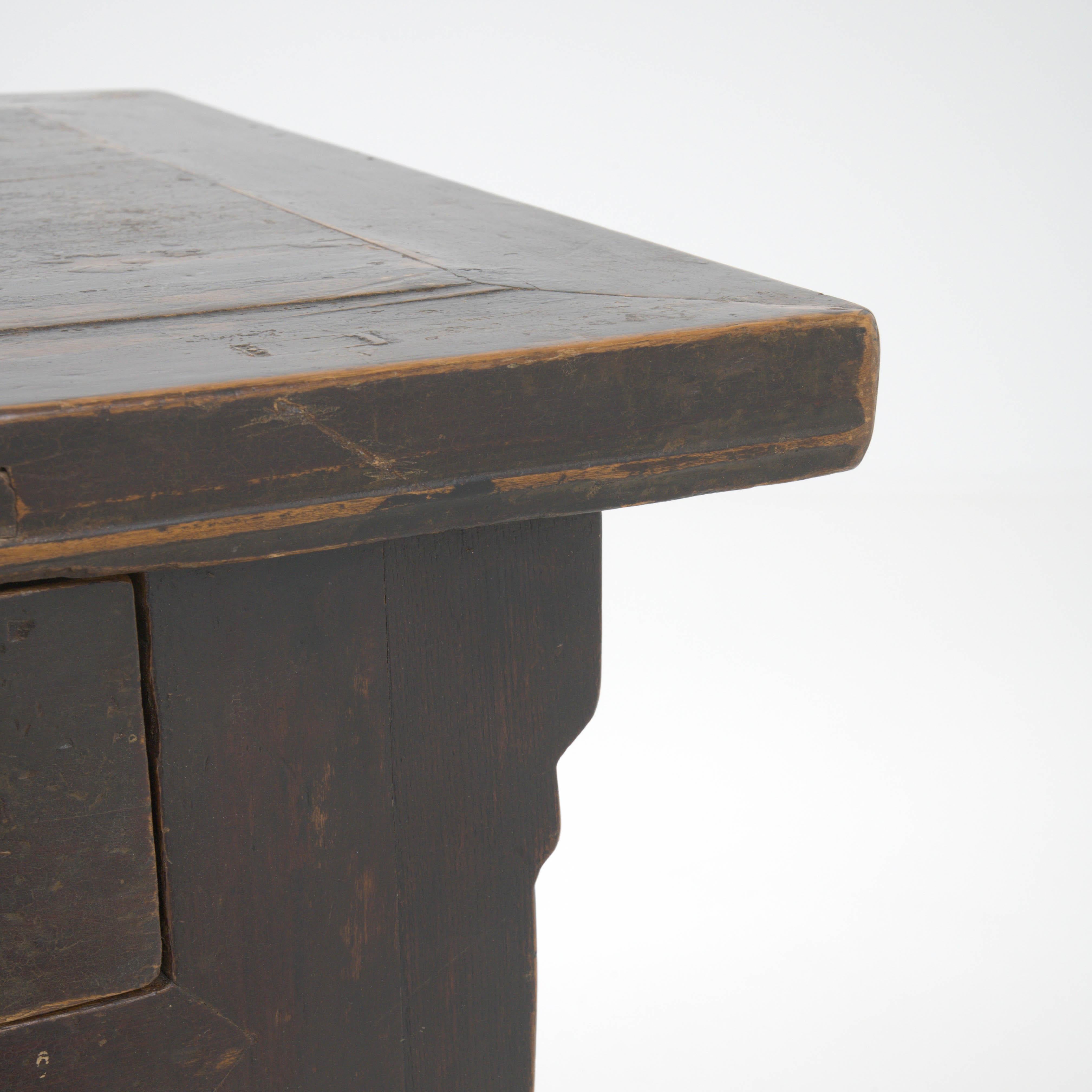 Cassettiera cinese in legno del XIX secolo in vendita 5