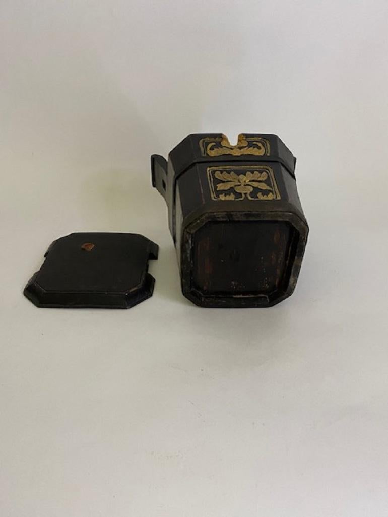 19th Century Chinese Wooden Lunch Box with Gilt Carving For Sale 4