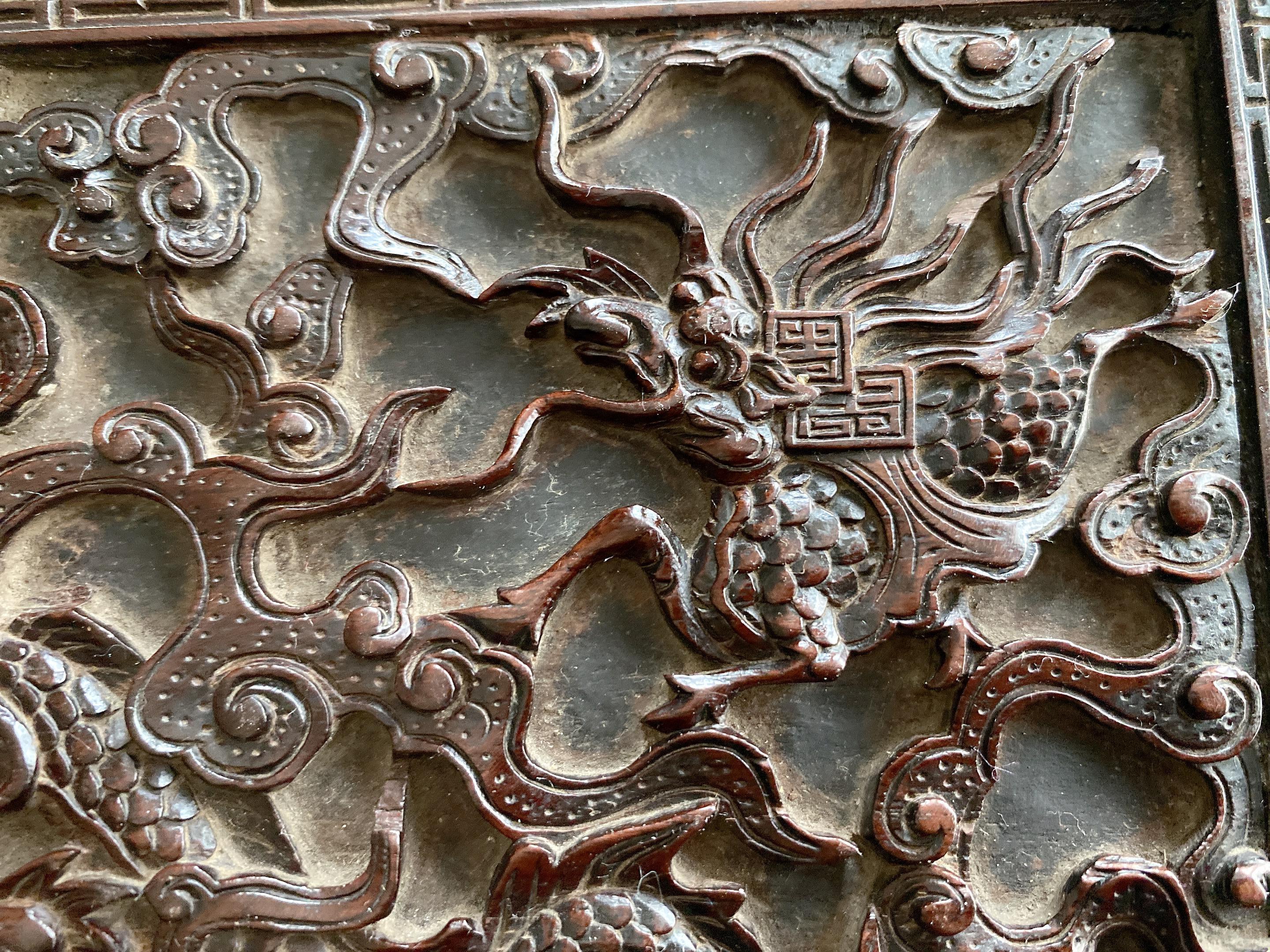 Boîte rectangulaire en bois chinoise « bêtes mythiques » du 19ème siècle en vente 8