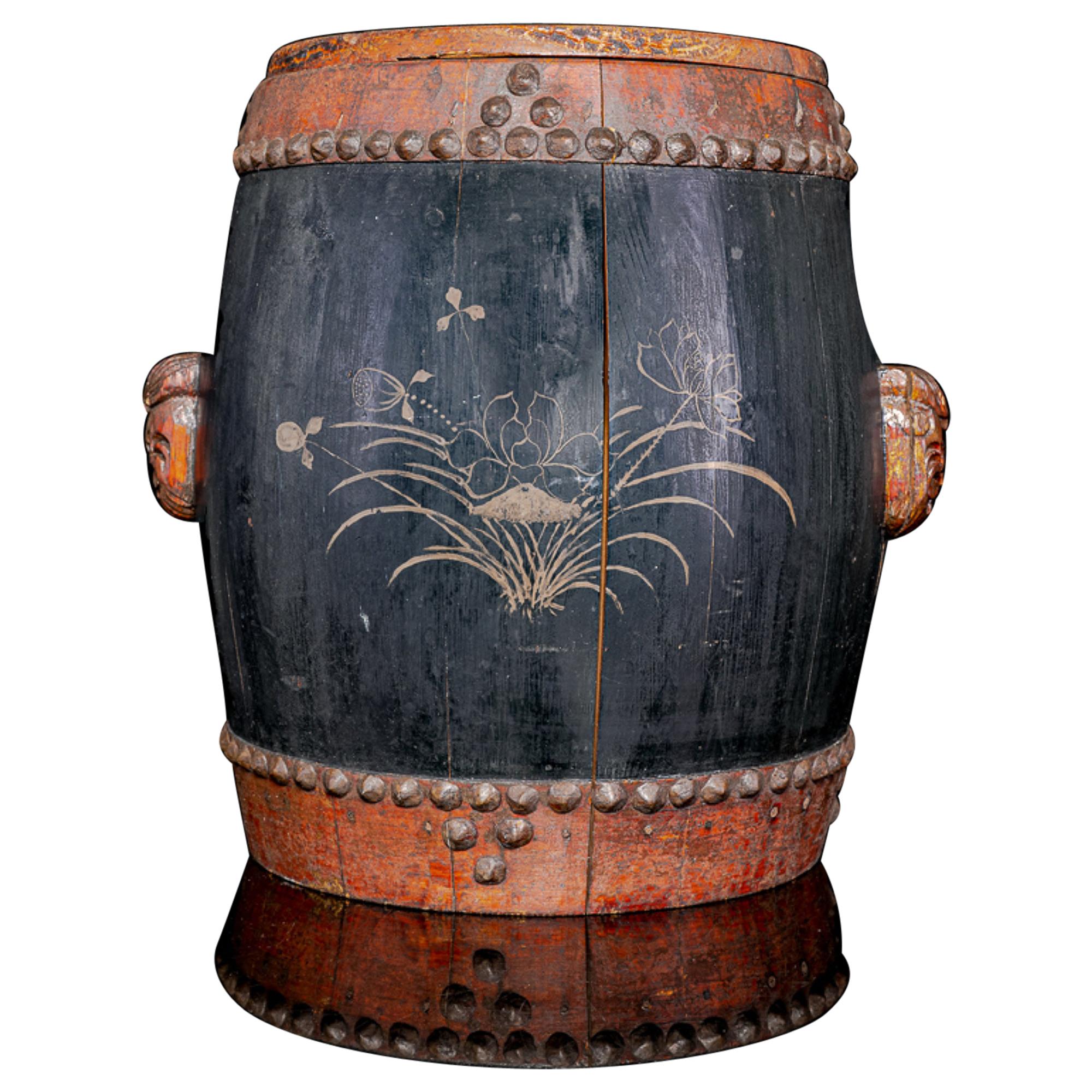 Boîte à riz chinoise en bois du 19ème siècle avec décorations peintes à la main