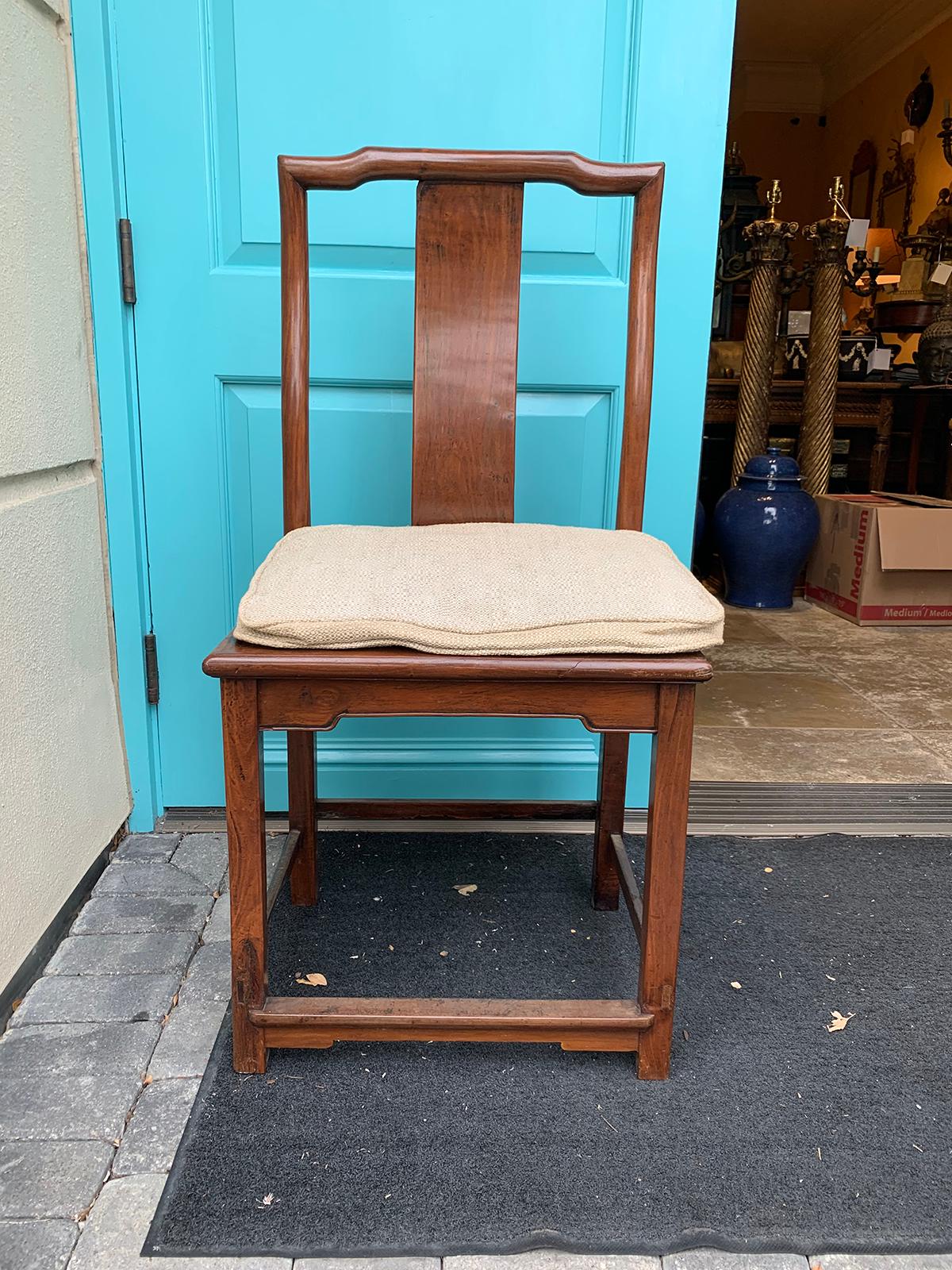 19th Century Chinese Yoke Back Side Chair In Good Condition In Atlanta, GA