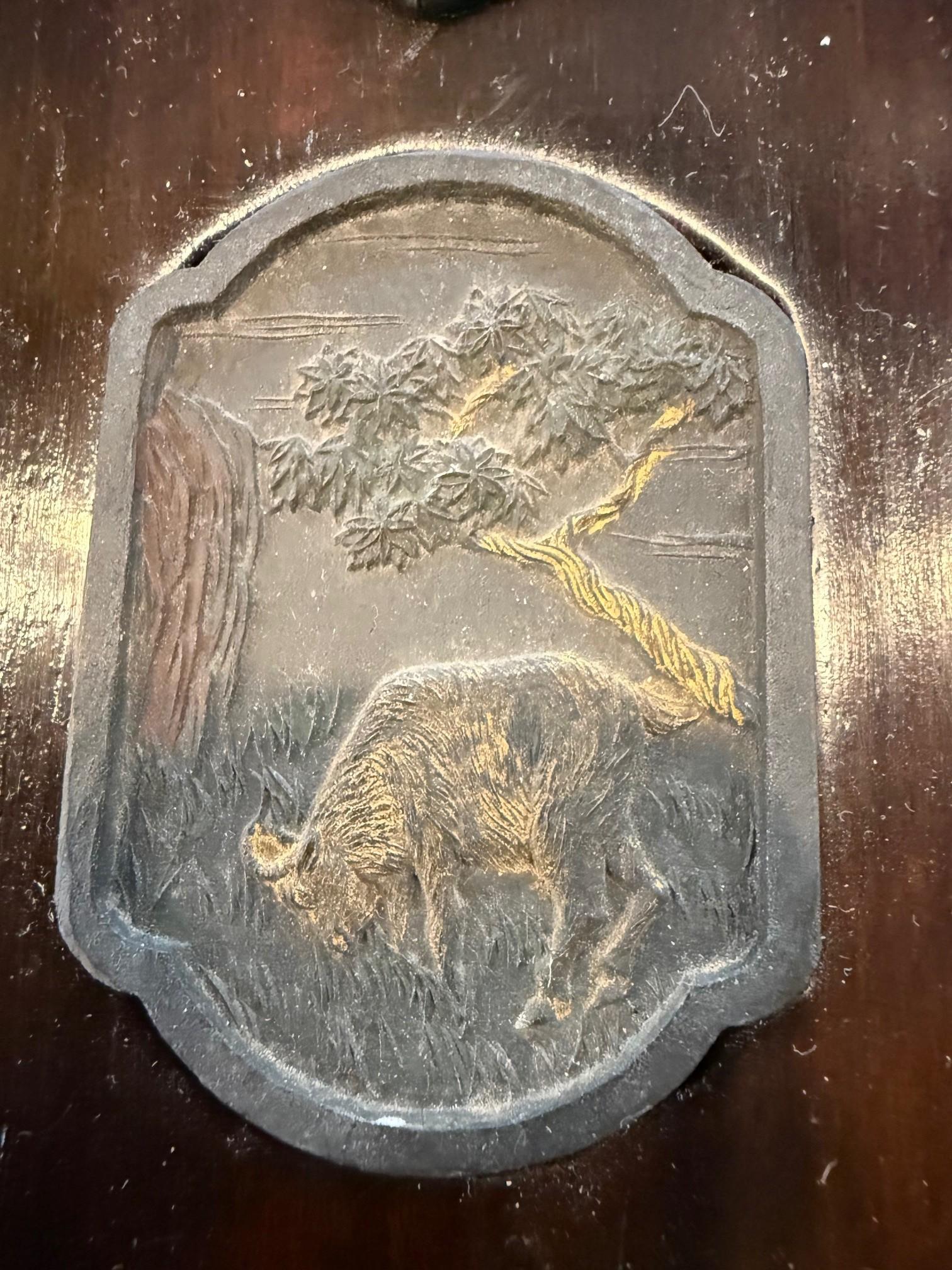 19th Century Chinese Zodiac Ink Cakes Set of 12 Animals Wooden Presentation Box. en vente 9