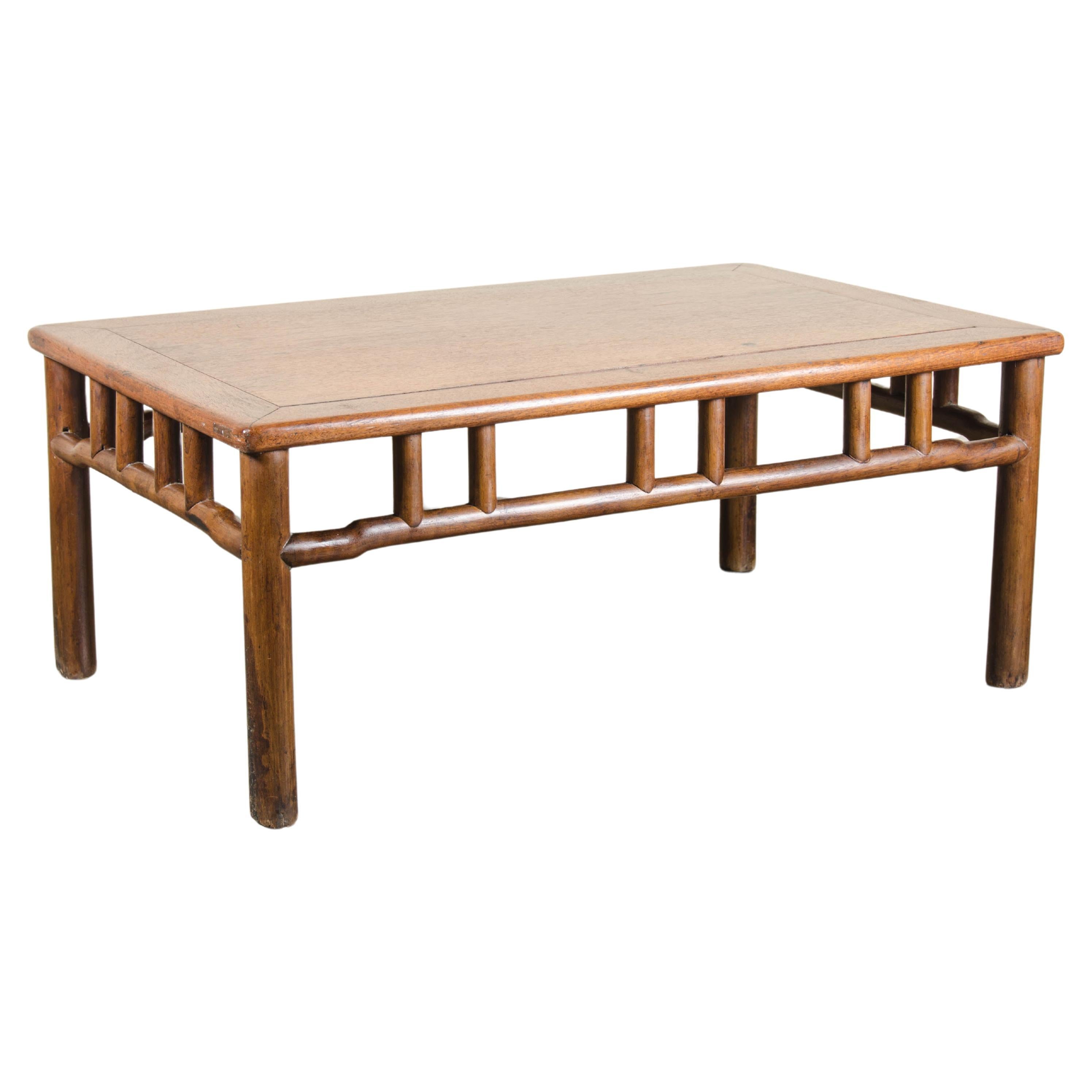 19th Century Ching Dynasty Hua Li Wood Table For Sale