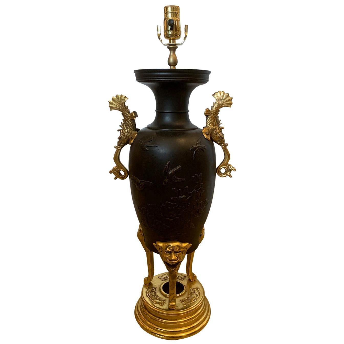19th Century Chinoiserie and Gilt Bronze Lamp For Sale