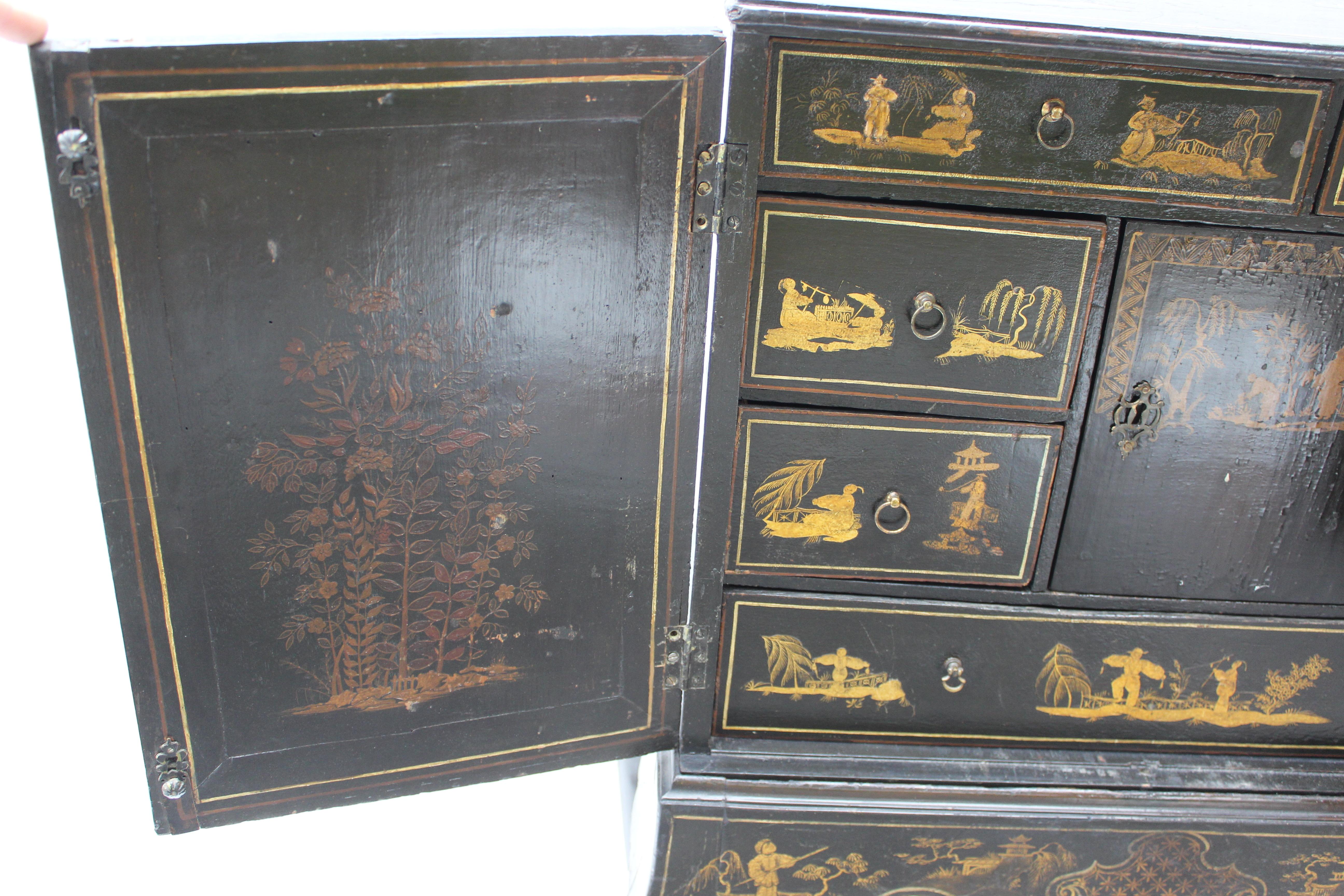 19th Century Chinoiserie Cabinet on Stand For Sale 10