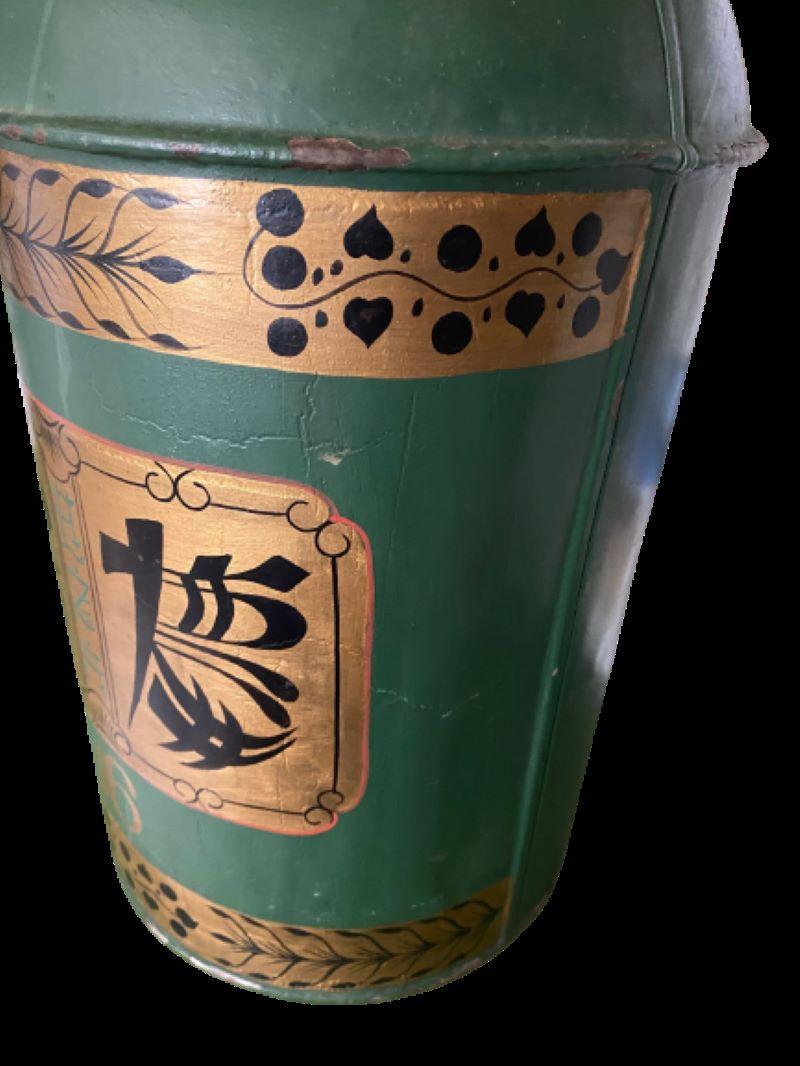 Exportation chinoise Lampe à poser en forme de boîte à thé en étole exportée de Chinoiserie du 19e siècle en vente