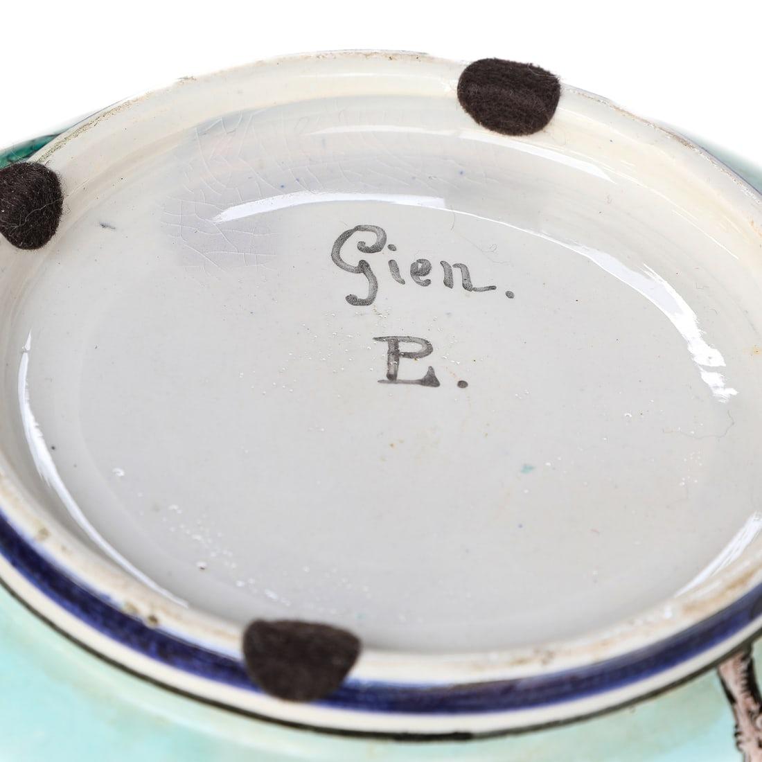 Centre de table et vases chinoiserie française en faïence du 19ème siècle par Gien en vente 5