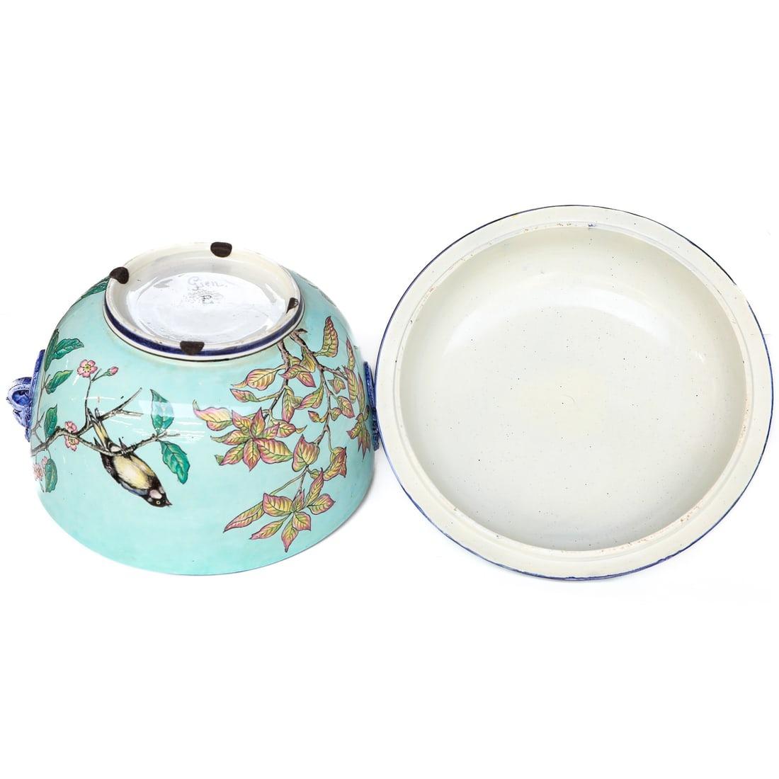 Centre de table et vases chinoiserie française en faïence du 19ème siècle par Gien en vente 6