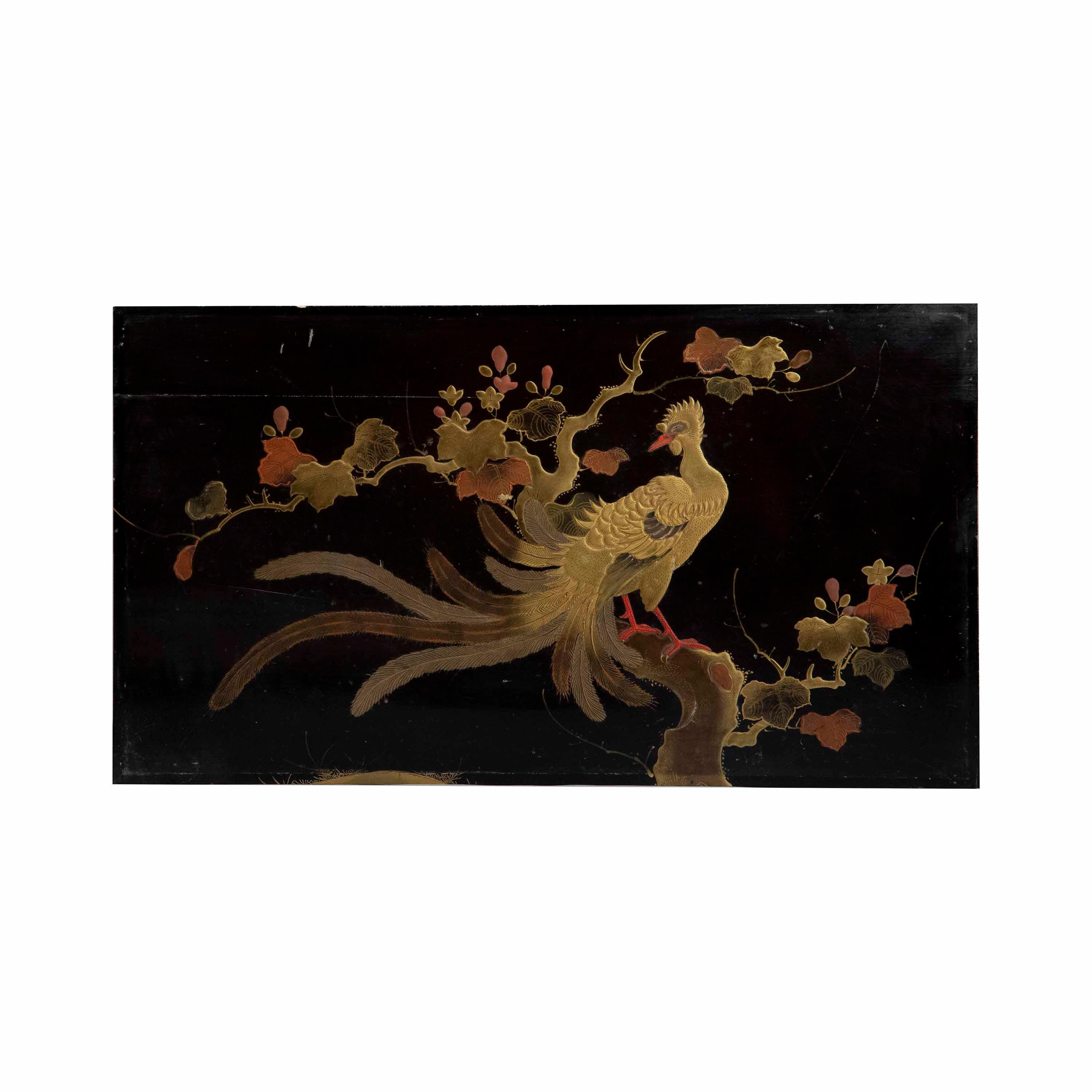 Cuadros de aves exóticas en laca y dorado de la Chinoiserie del siglo XIX en venta 2