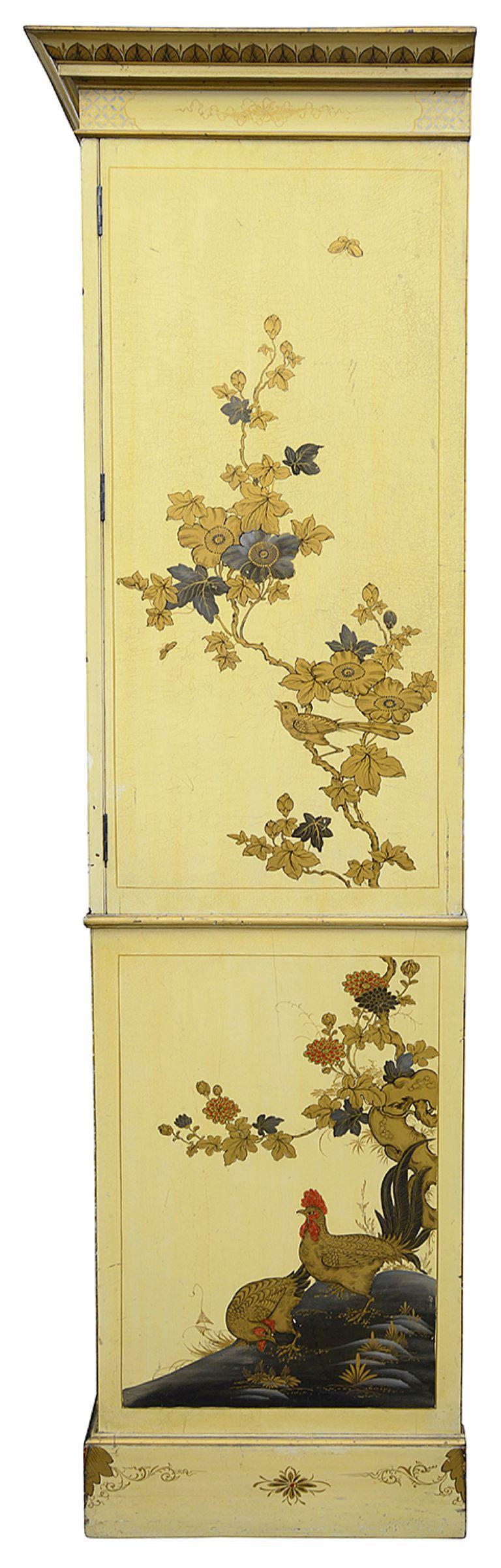 English 19th Century Chinoiserie Lacquer Linen Press, circa 1880 For Sale