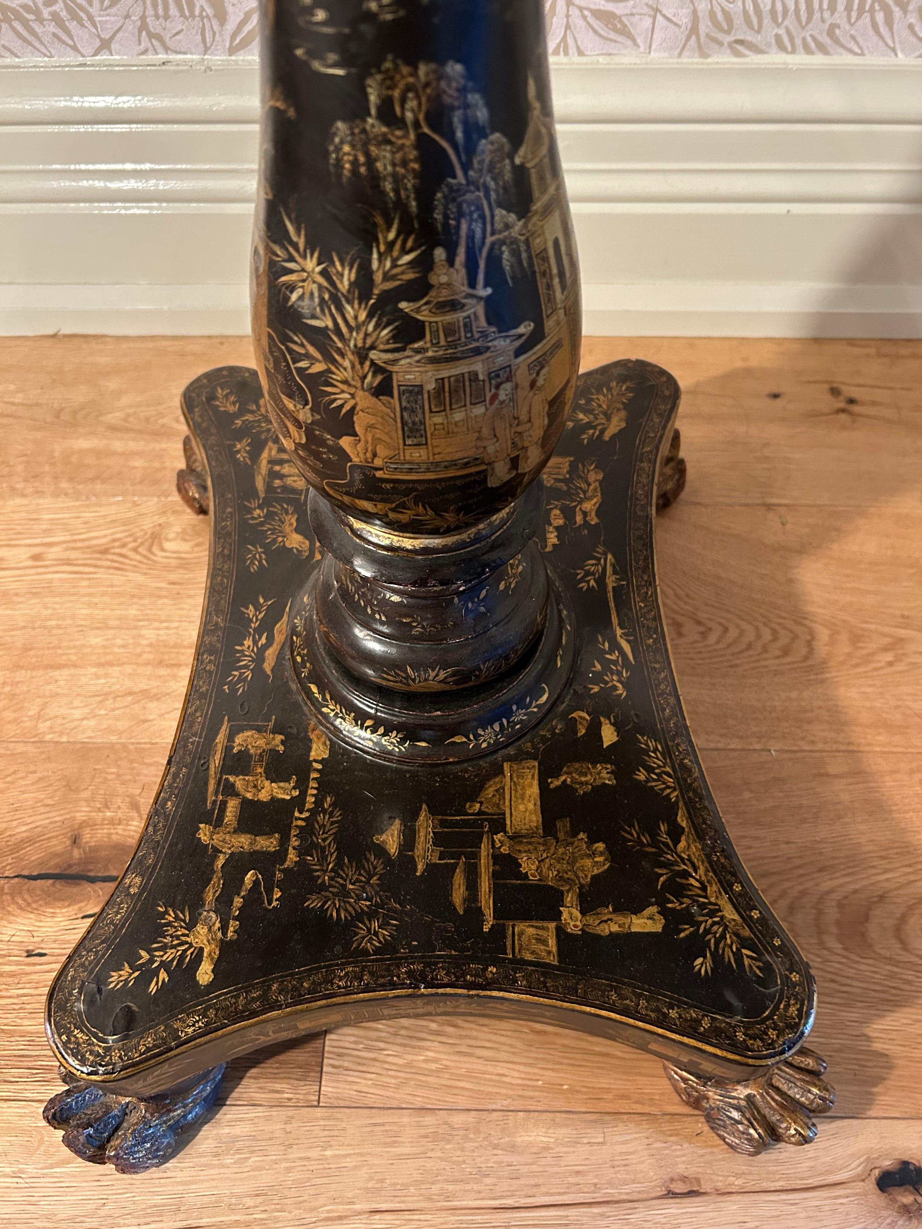 19th Century Chinoiserie Lacquer Pedestal Table For Sale 6