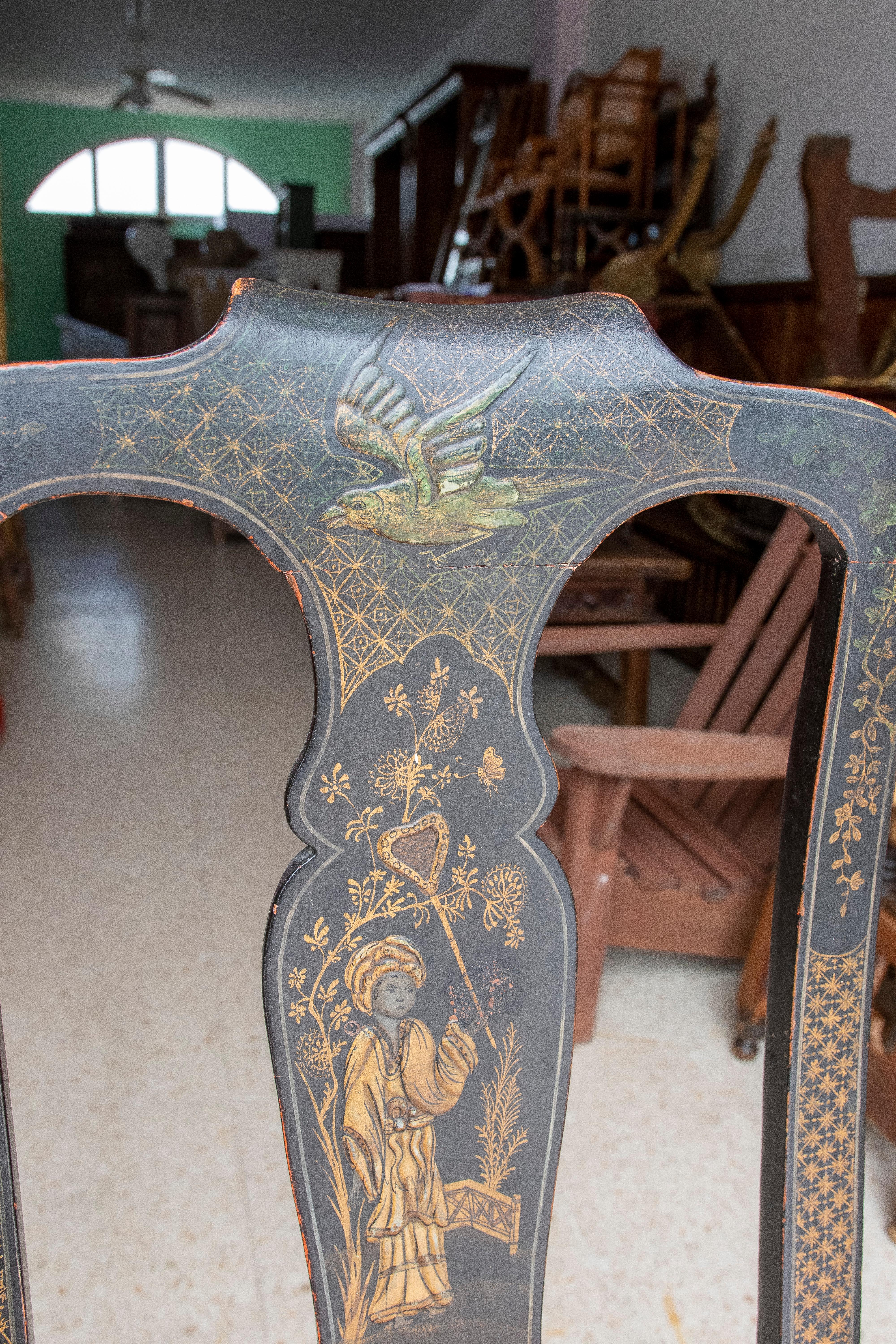 19th Century Chinoiserie Lacquered Chair from England For Sale 1