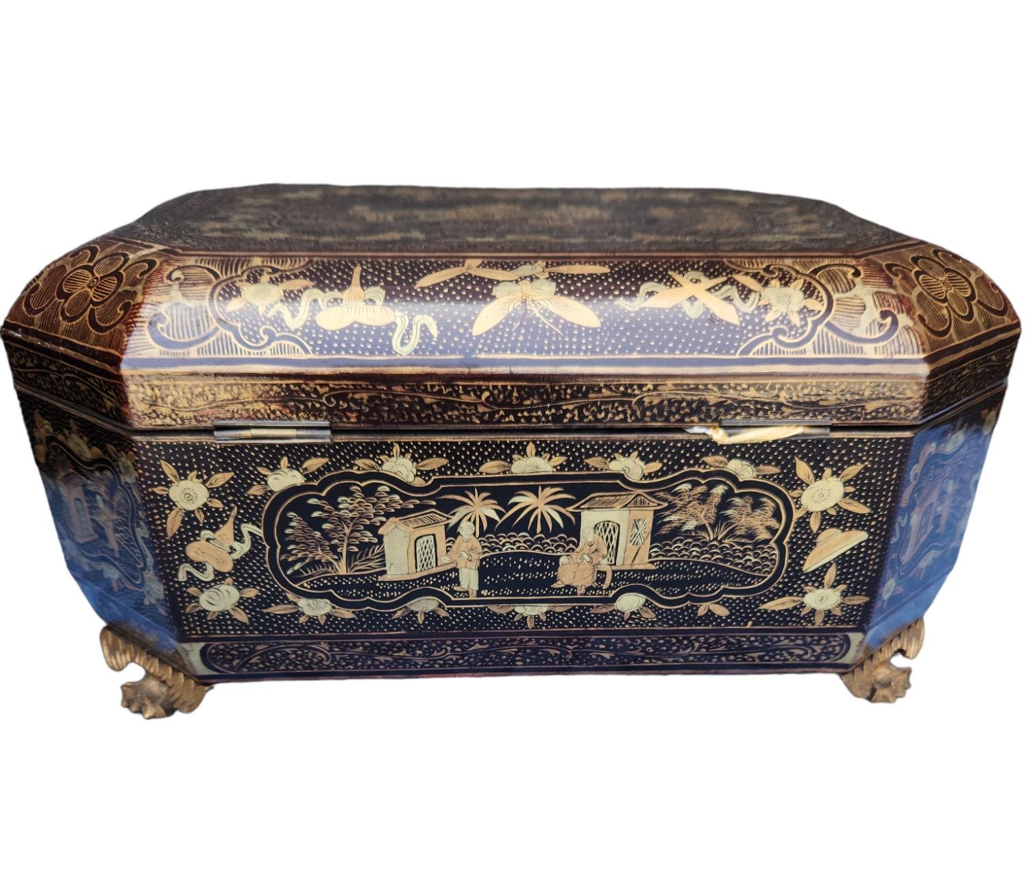 19th Century Chinoiserie Lacquered Sewing Box 1